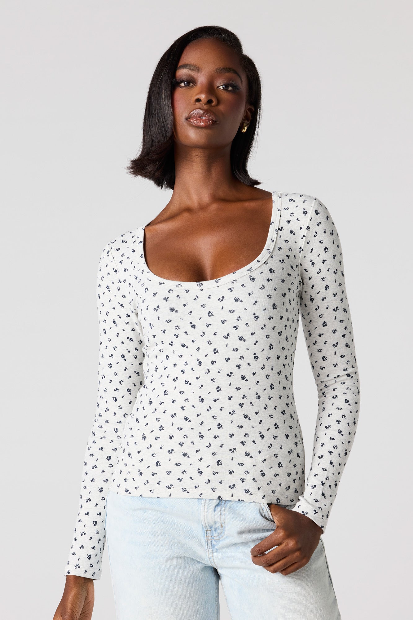 Ribbed Scoop Neck Long Sleeve Top