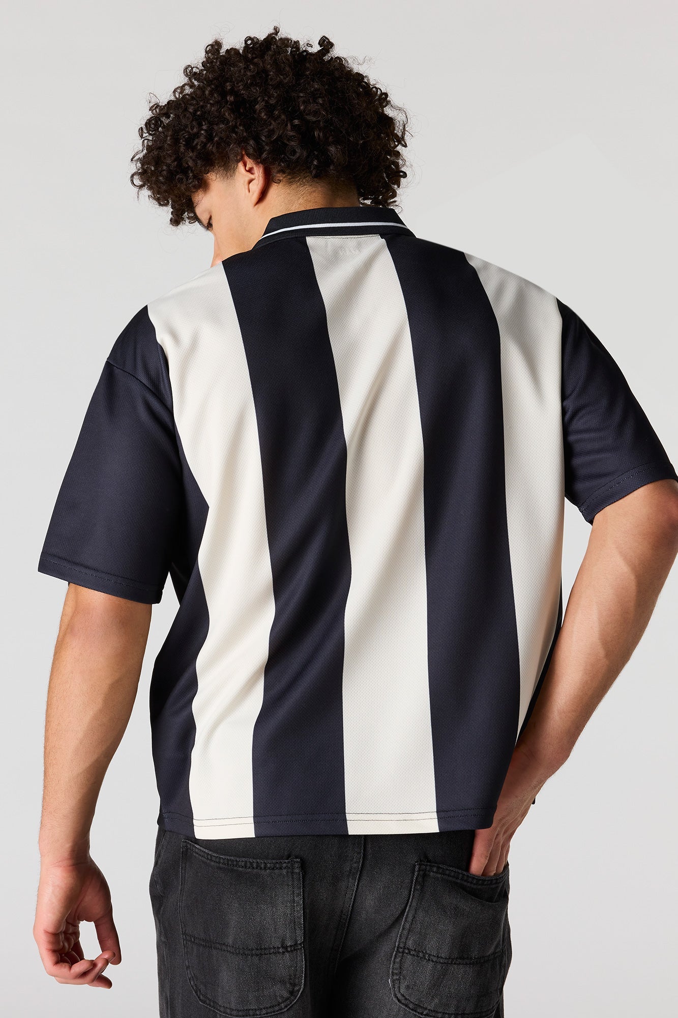 Graphic Mesh Soccer Jersey