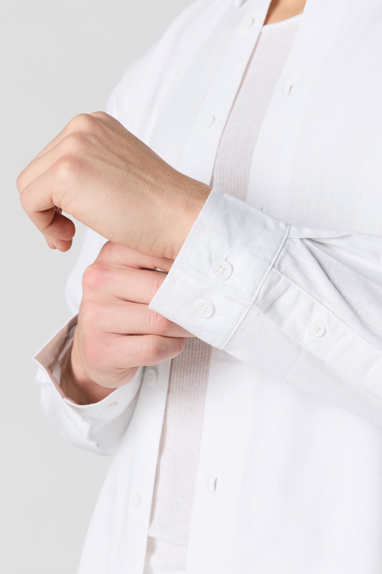 Linen-Blend Long Sleeve Button-Up Top