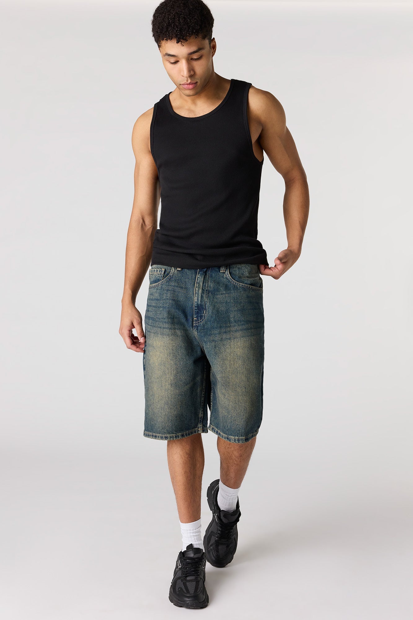 Baggy Dark Denim Short 9.5"