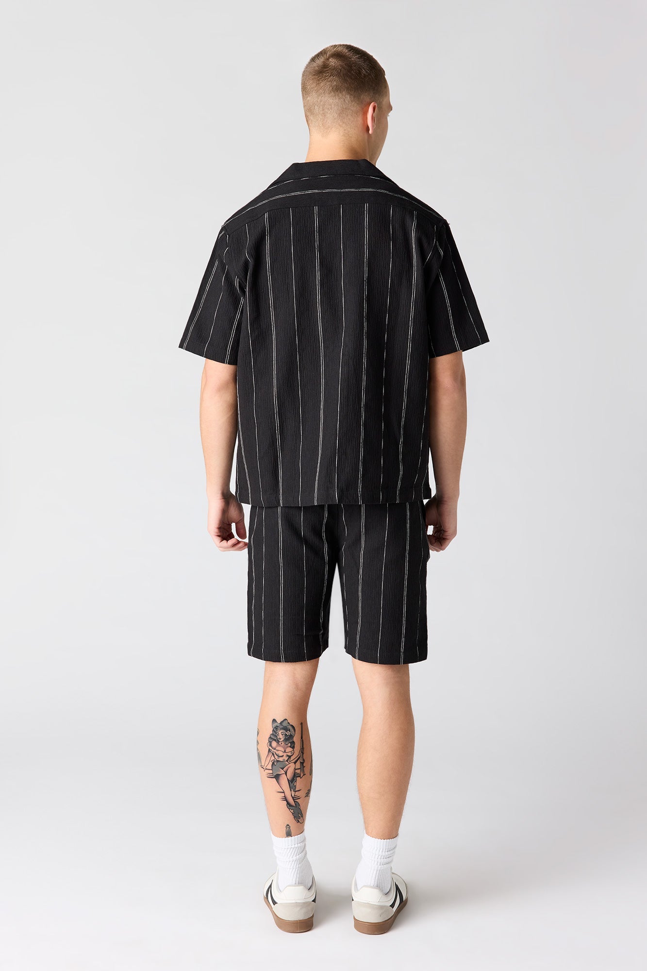 Textured Striped Drawstring Short
