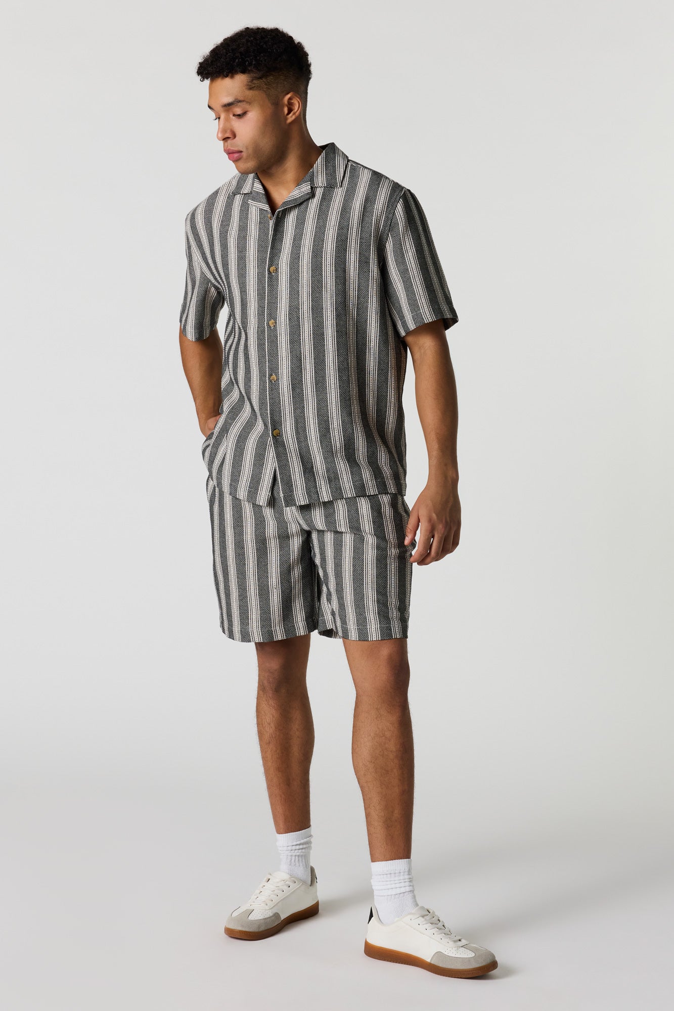 Textured Striped Drawstring Short