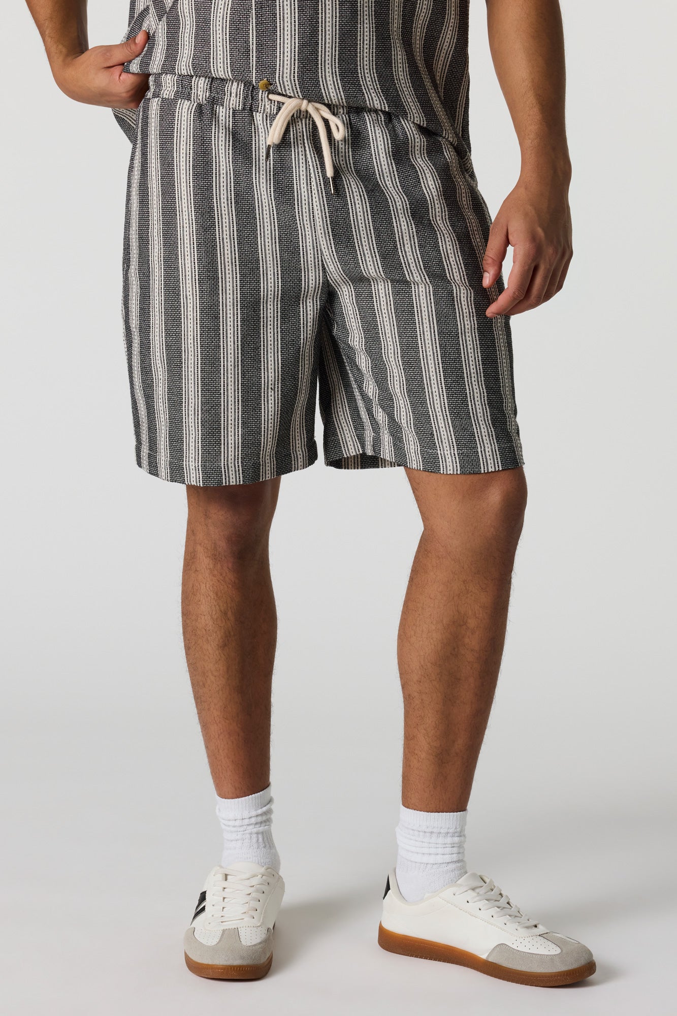 Textured Striped Drawstring Short
