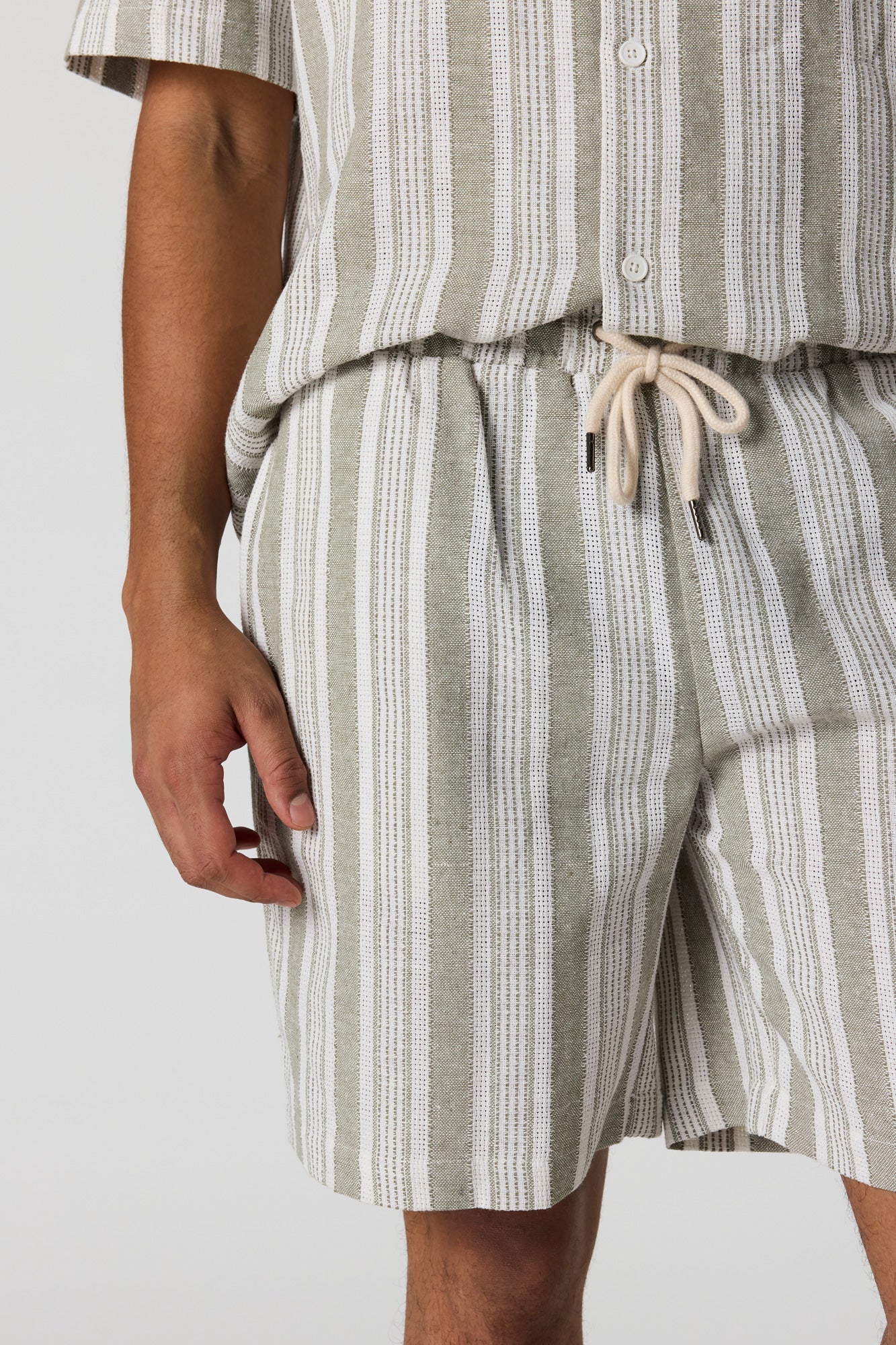 Textured Striped Drawstring Short