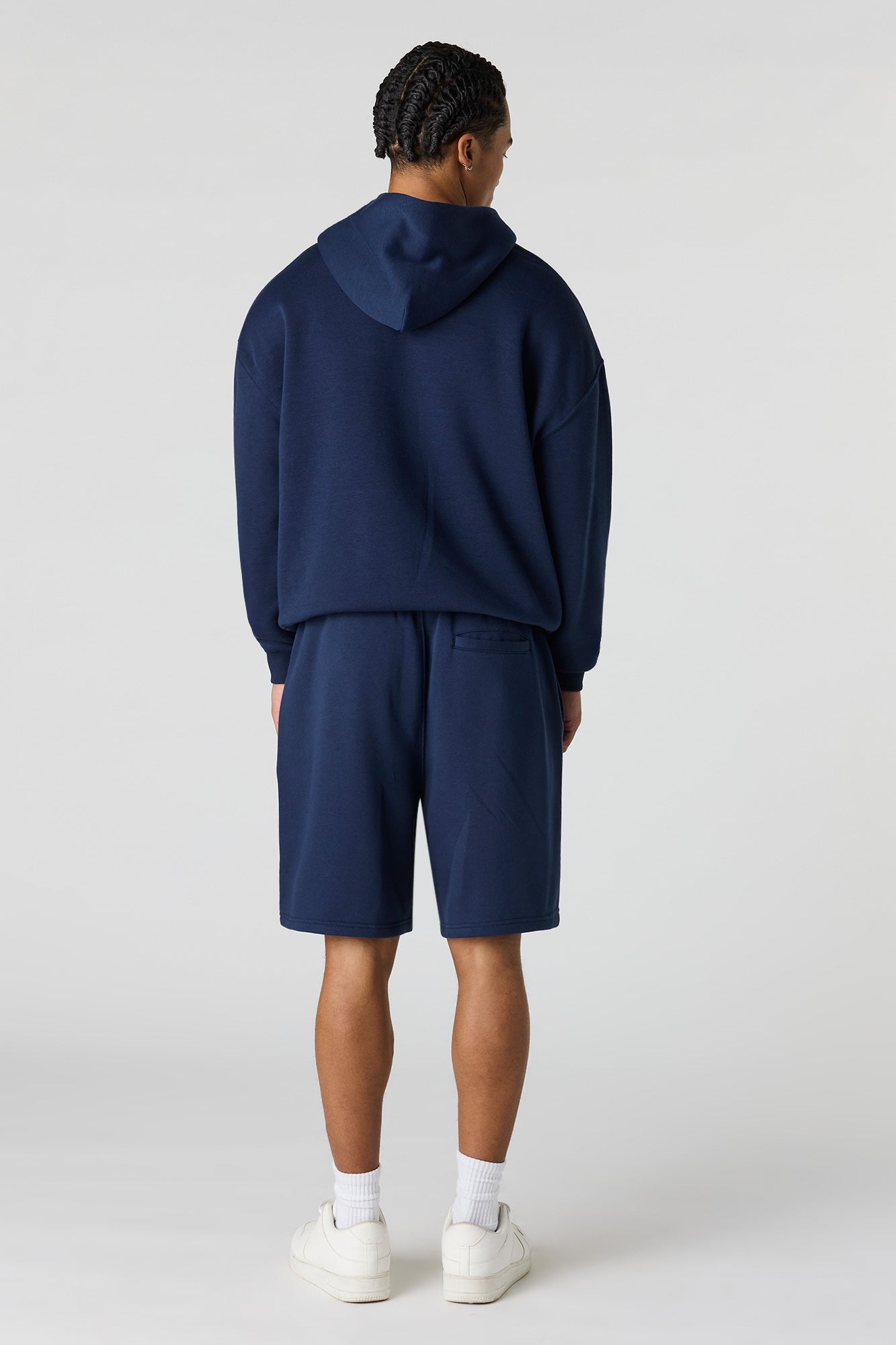 Graphic Fleece Short 8.5"