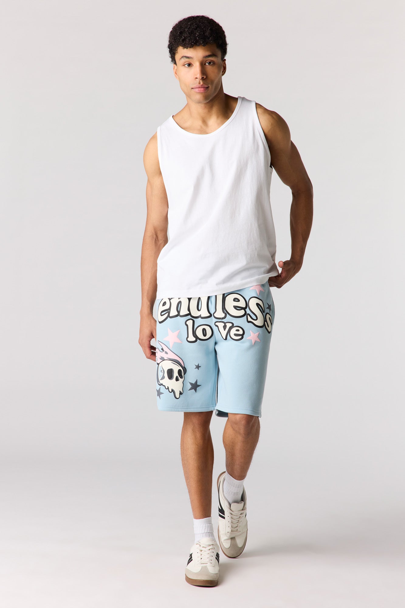 Graphic Fleece Short 8.5"