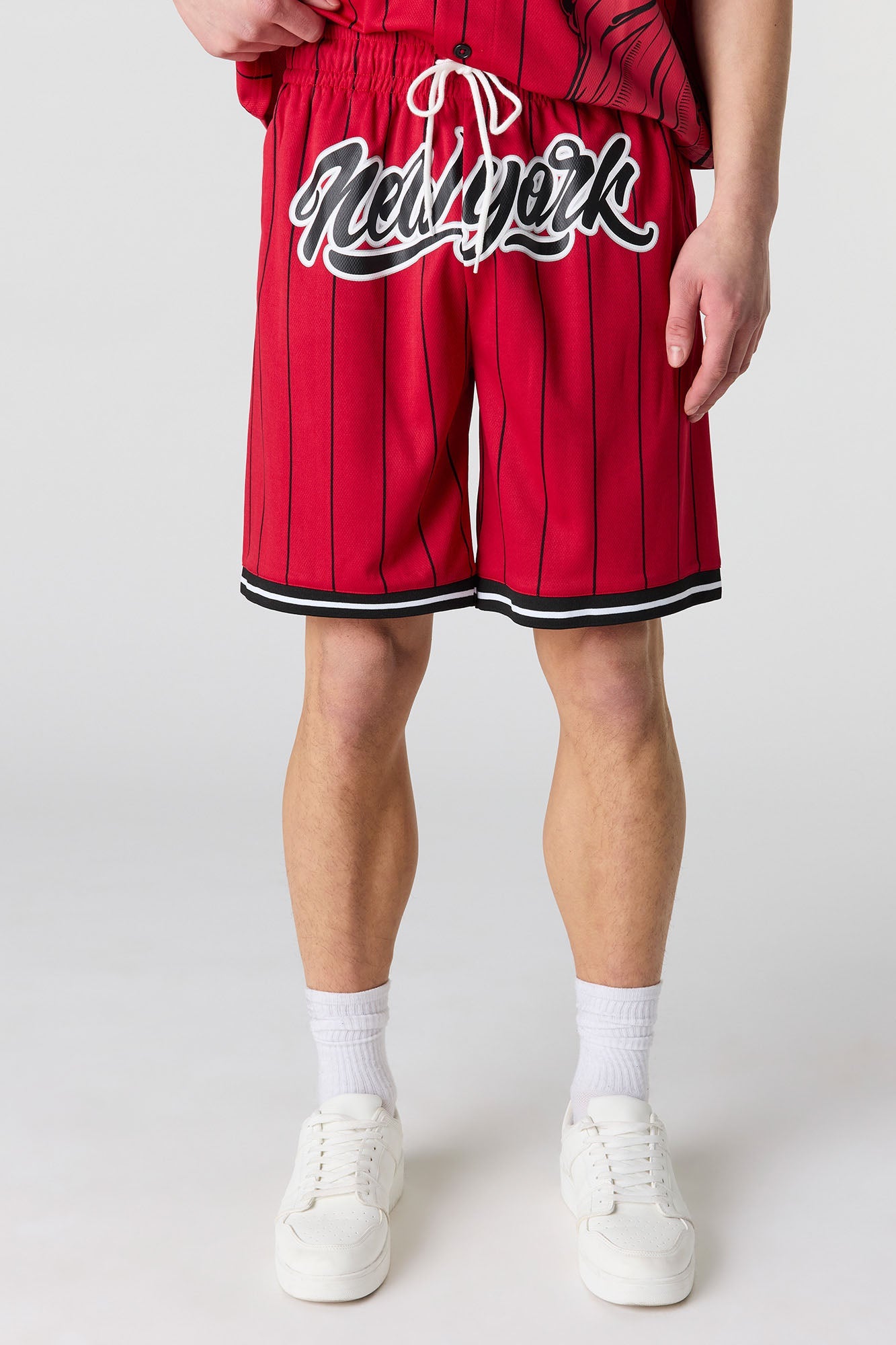 Graphic Mesh Short
