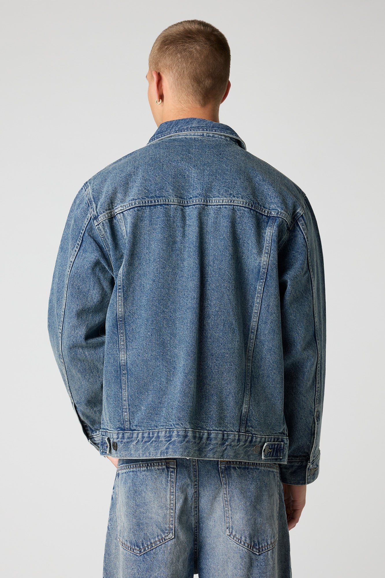 Relaxed Denim Trucker Jacket