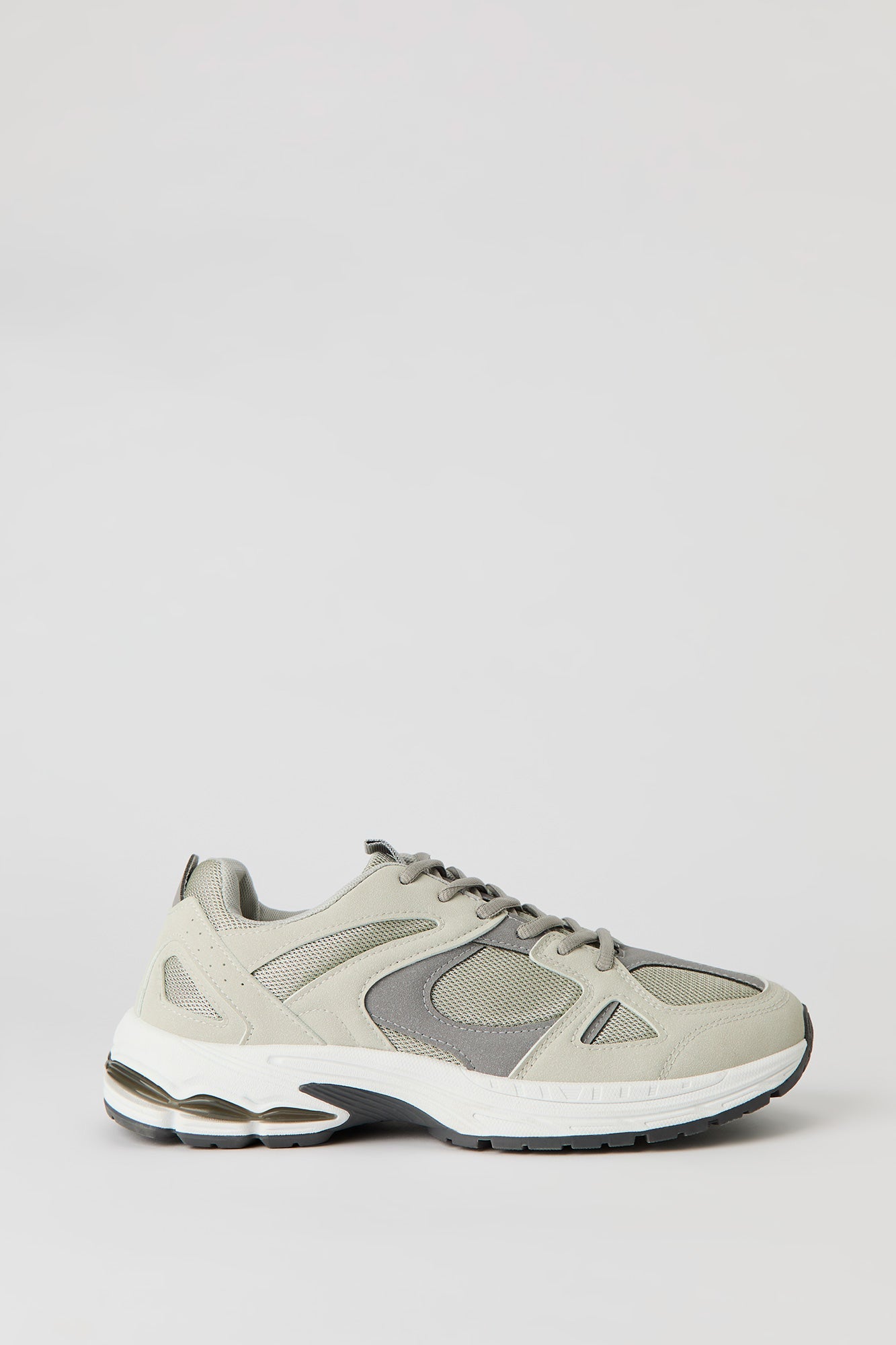 Chunky Mesh Sneaker