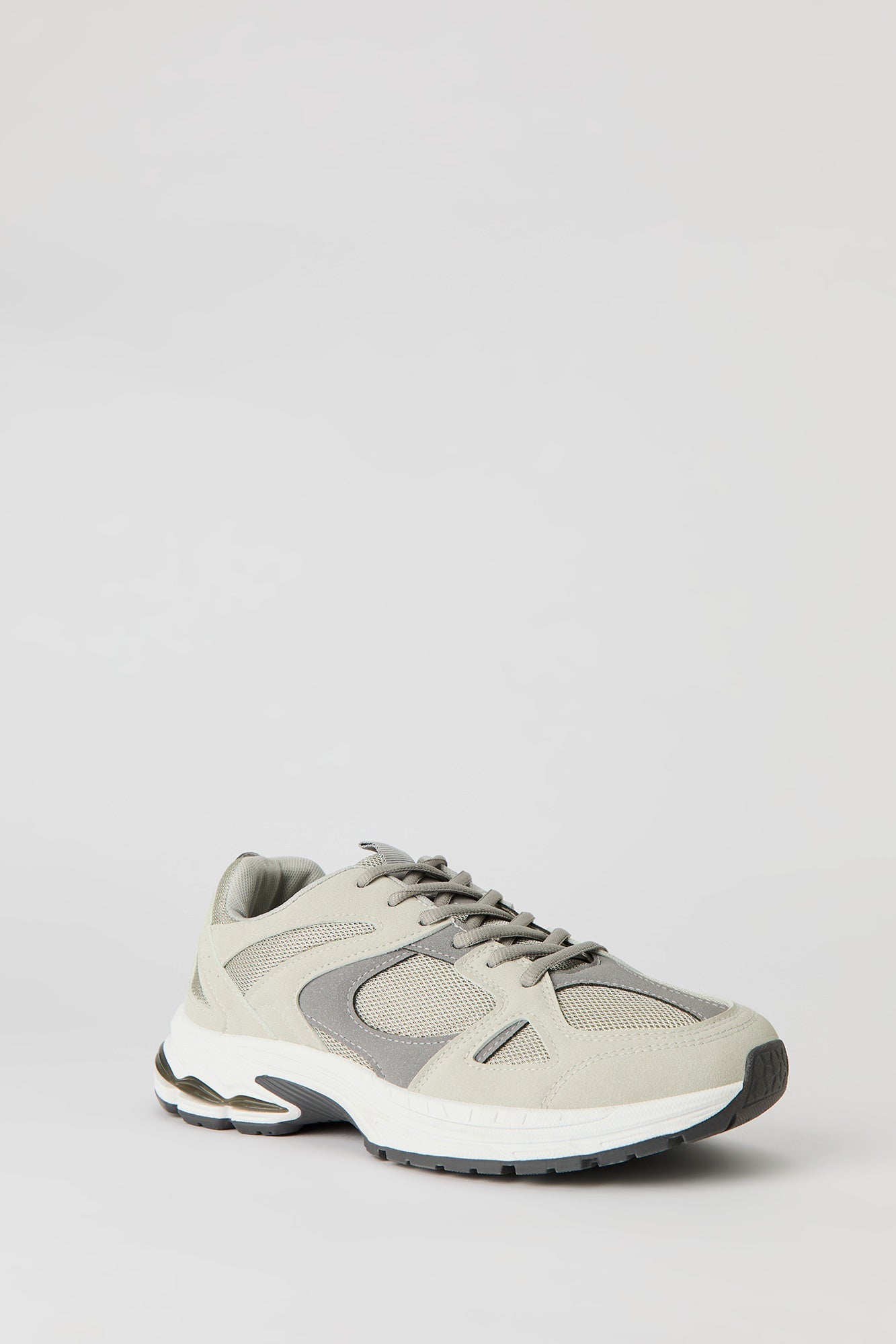 Chunky Mesh Sneaker
