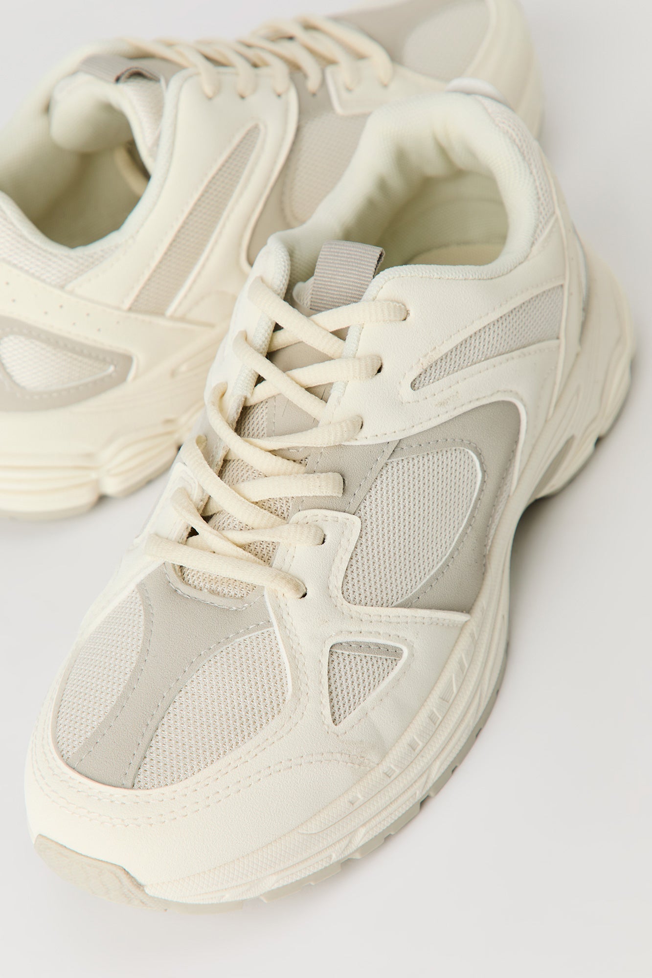 Chunky Mesh Sneaker