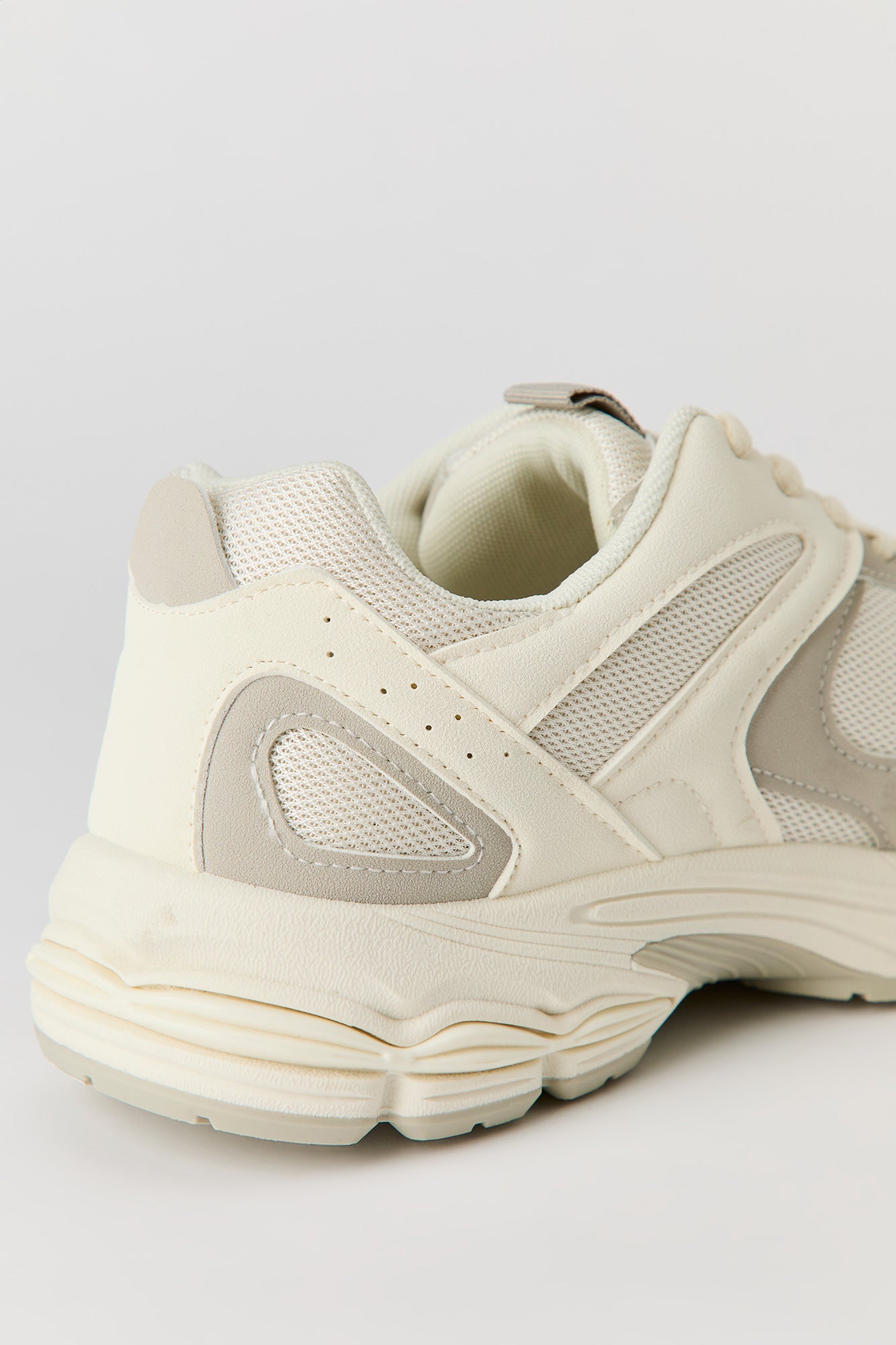 Chunky Mesh Sneaker