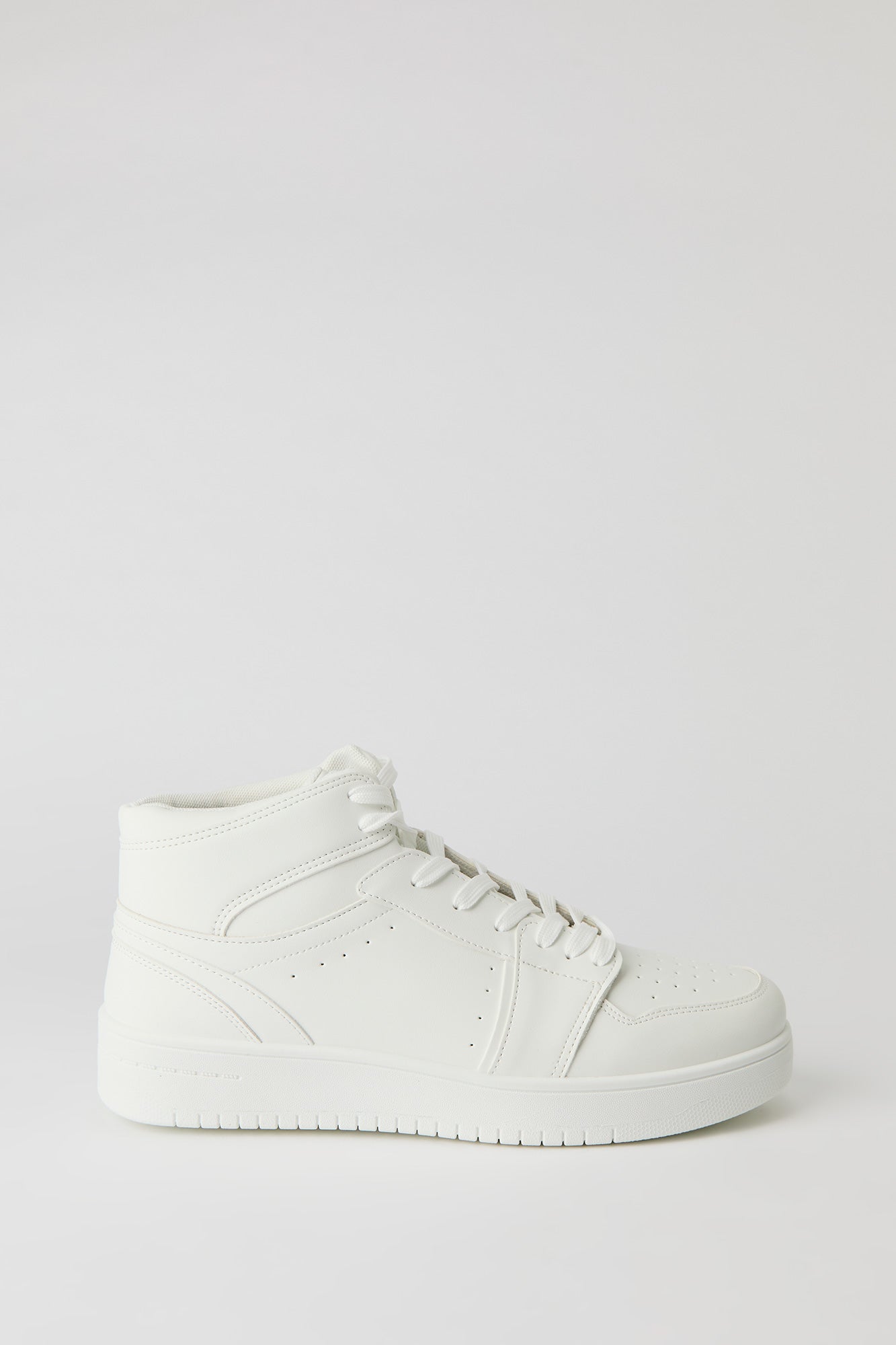 High Top Sneaker