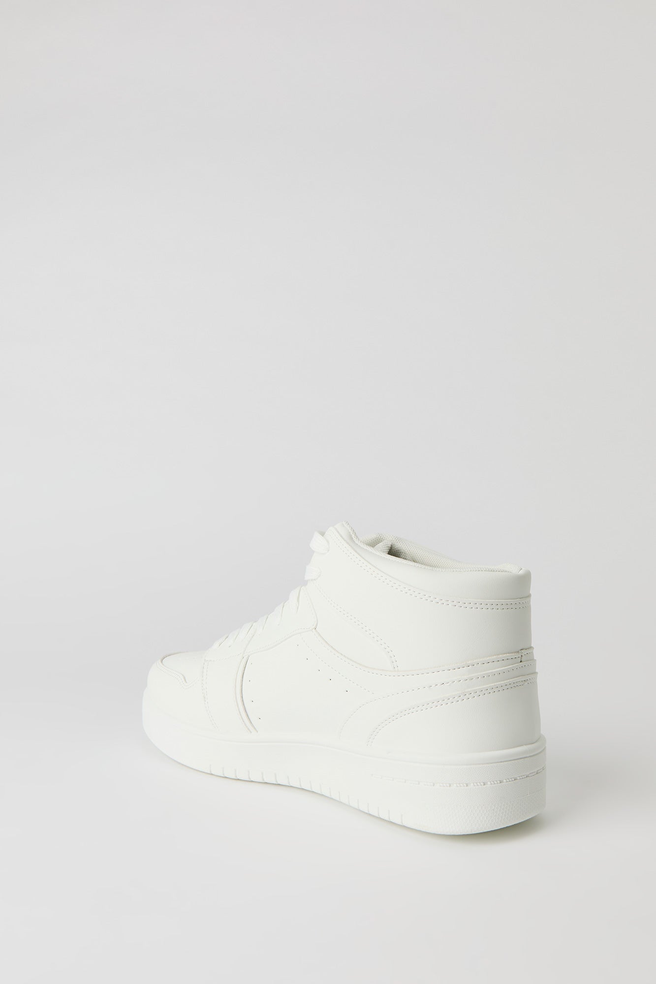 High Top Sneaker
