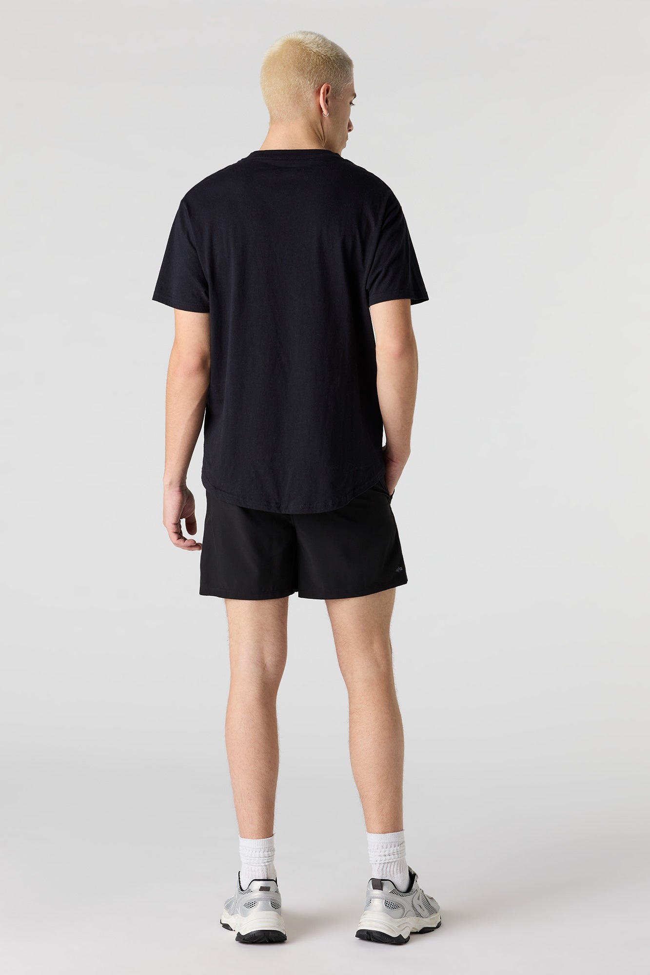U/A Short 5"