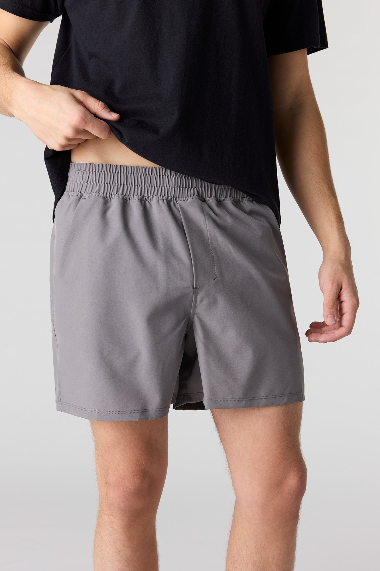 U/A Short 5"