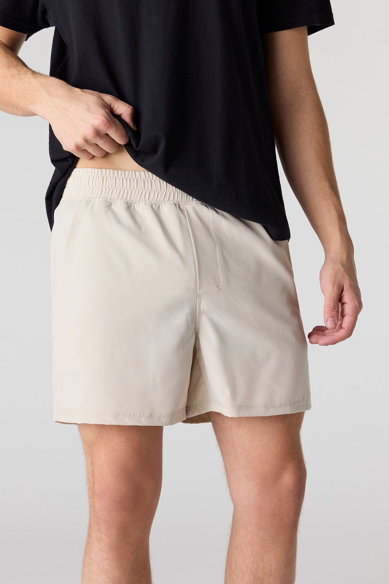 U/A Short 5"