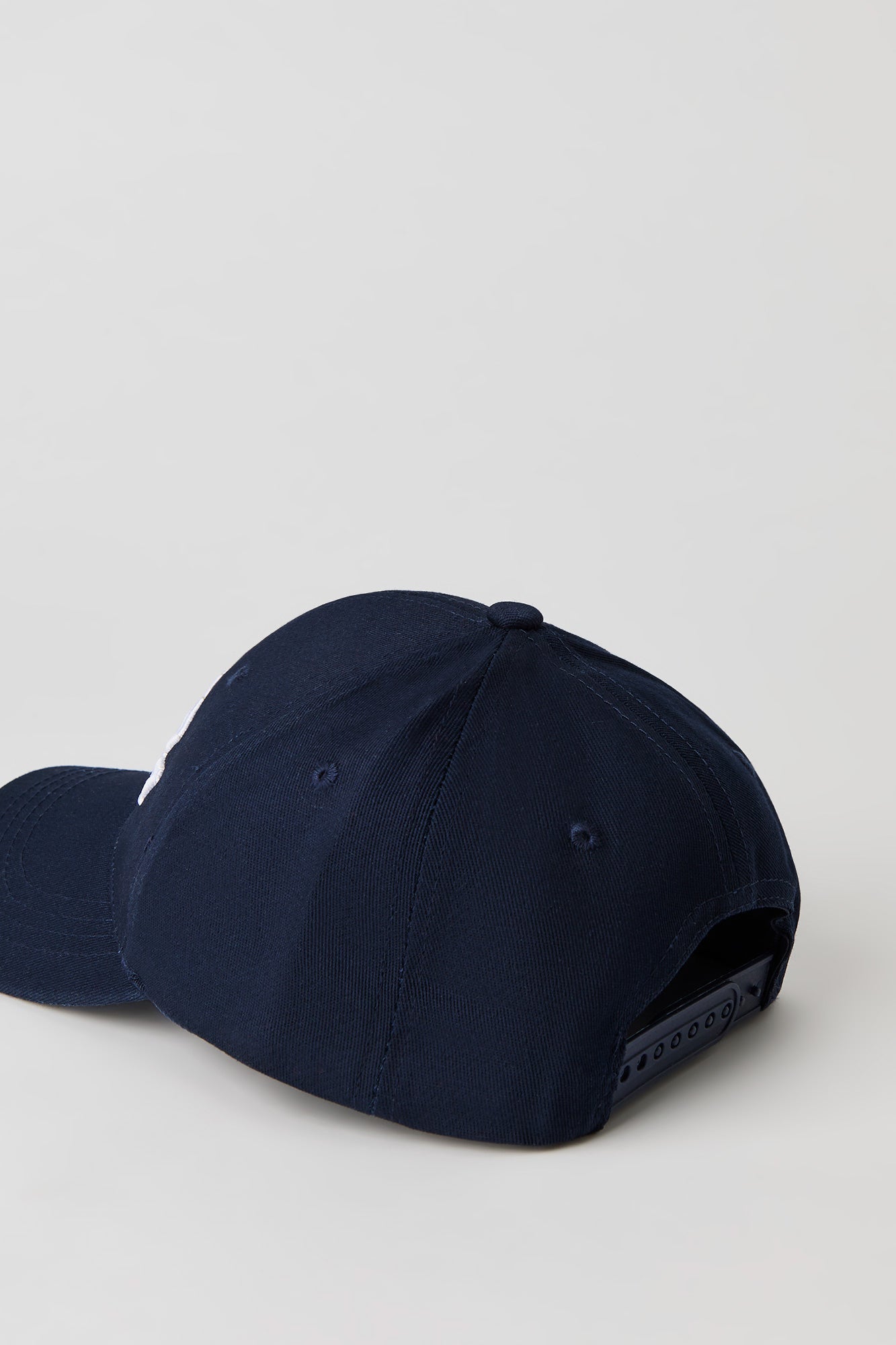 Canada Embroidered Baseball Hat