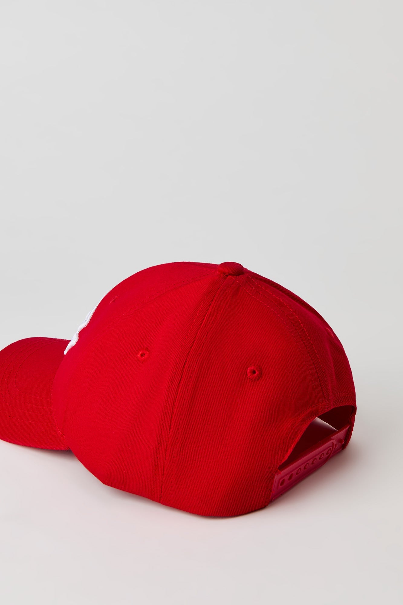 Canada Embroidered Baseball Hat
