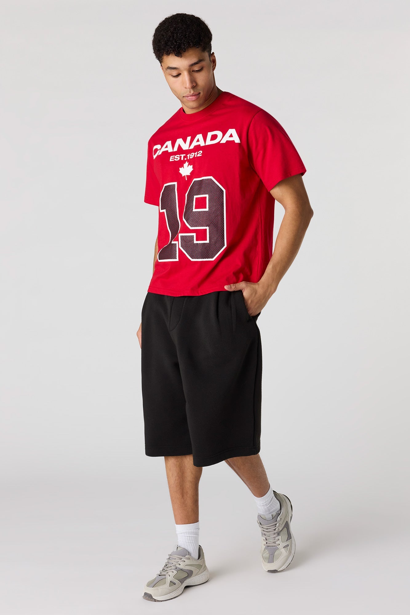 Premium Heavyweight Cotton Canada Graphic T-Shirt