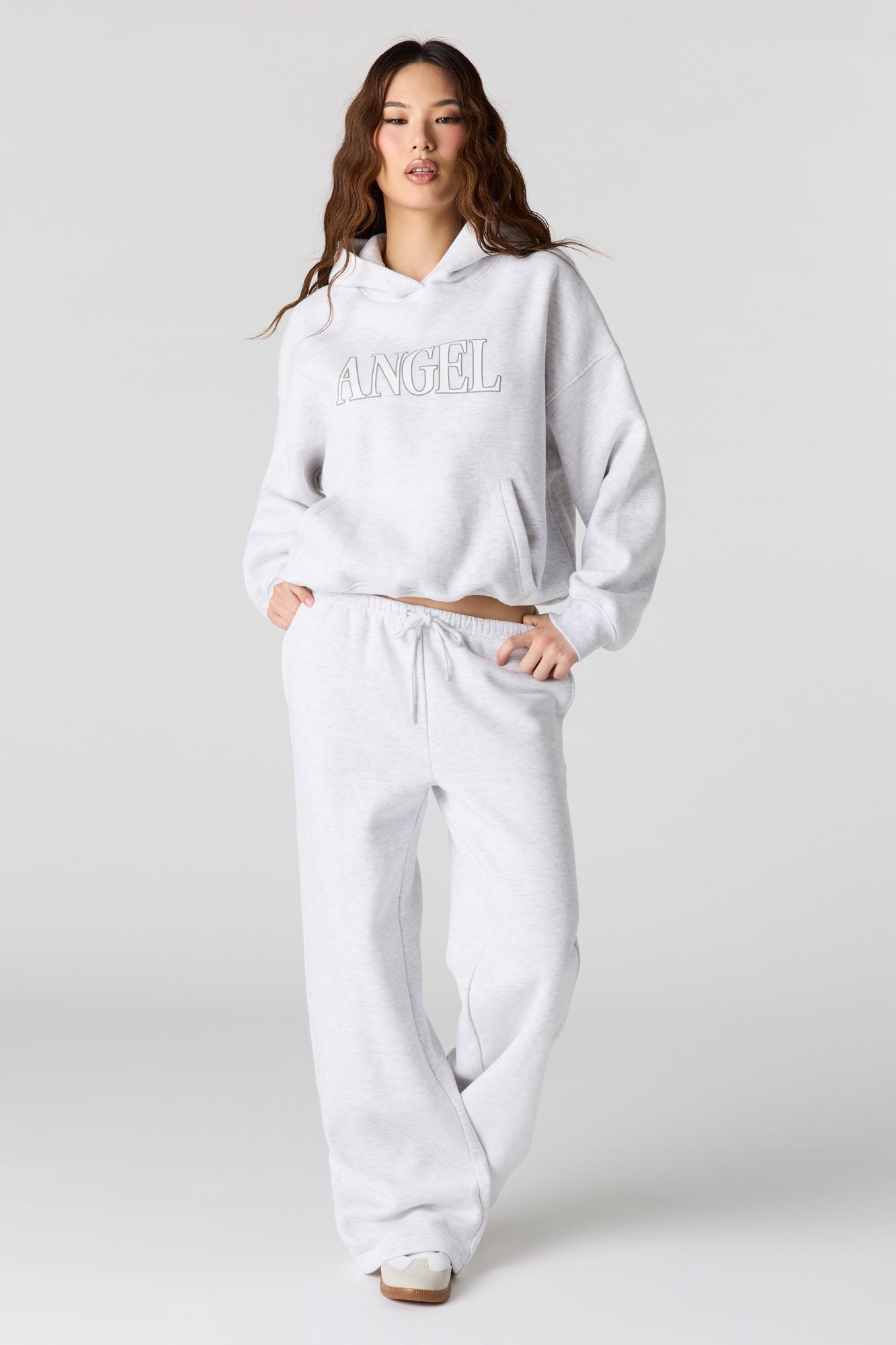 Luxe Fleece Graphic Wide Leg Sweatpant