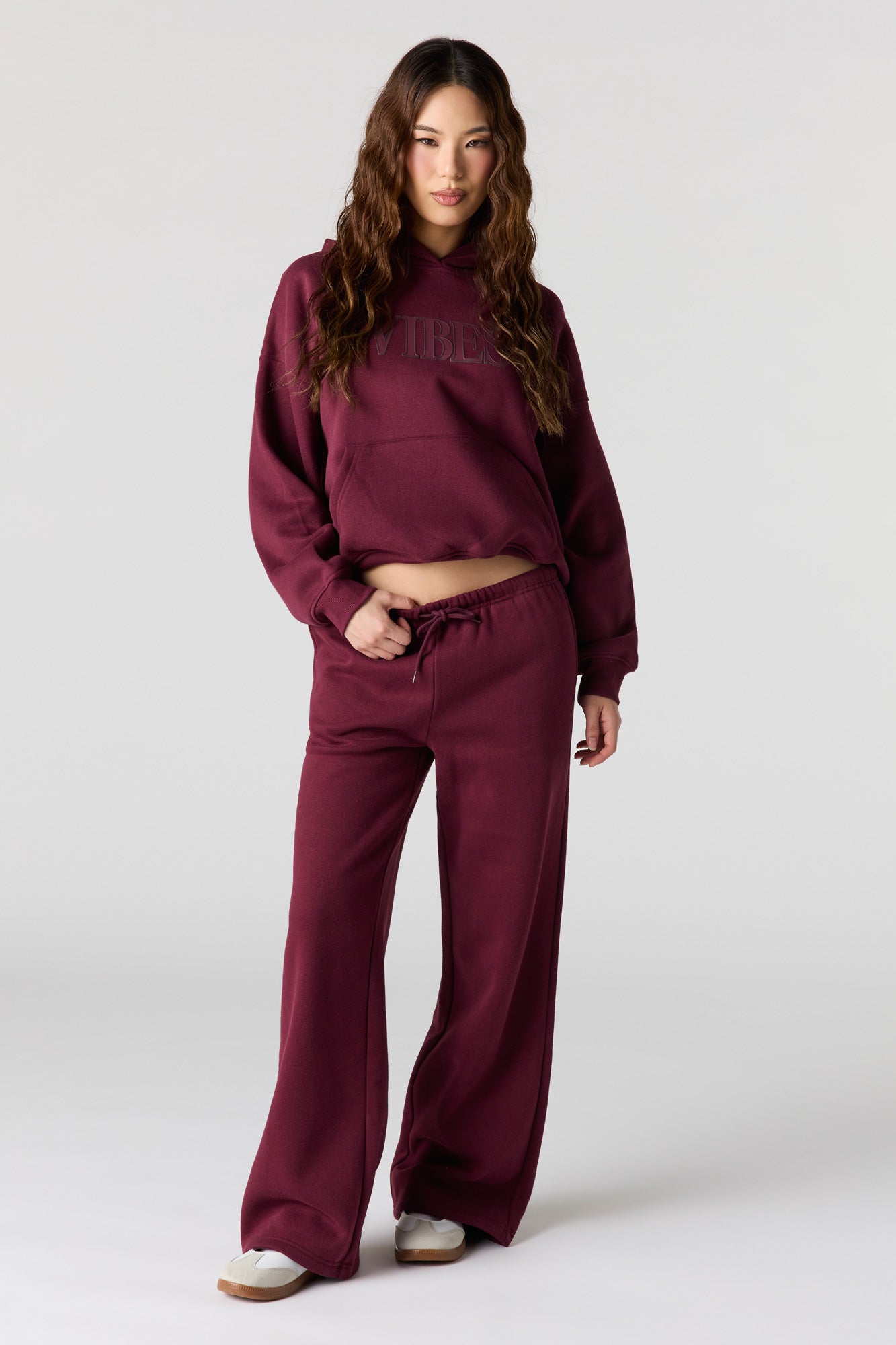 Luxe Fleece Graphic Wide Leg Sweatpant