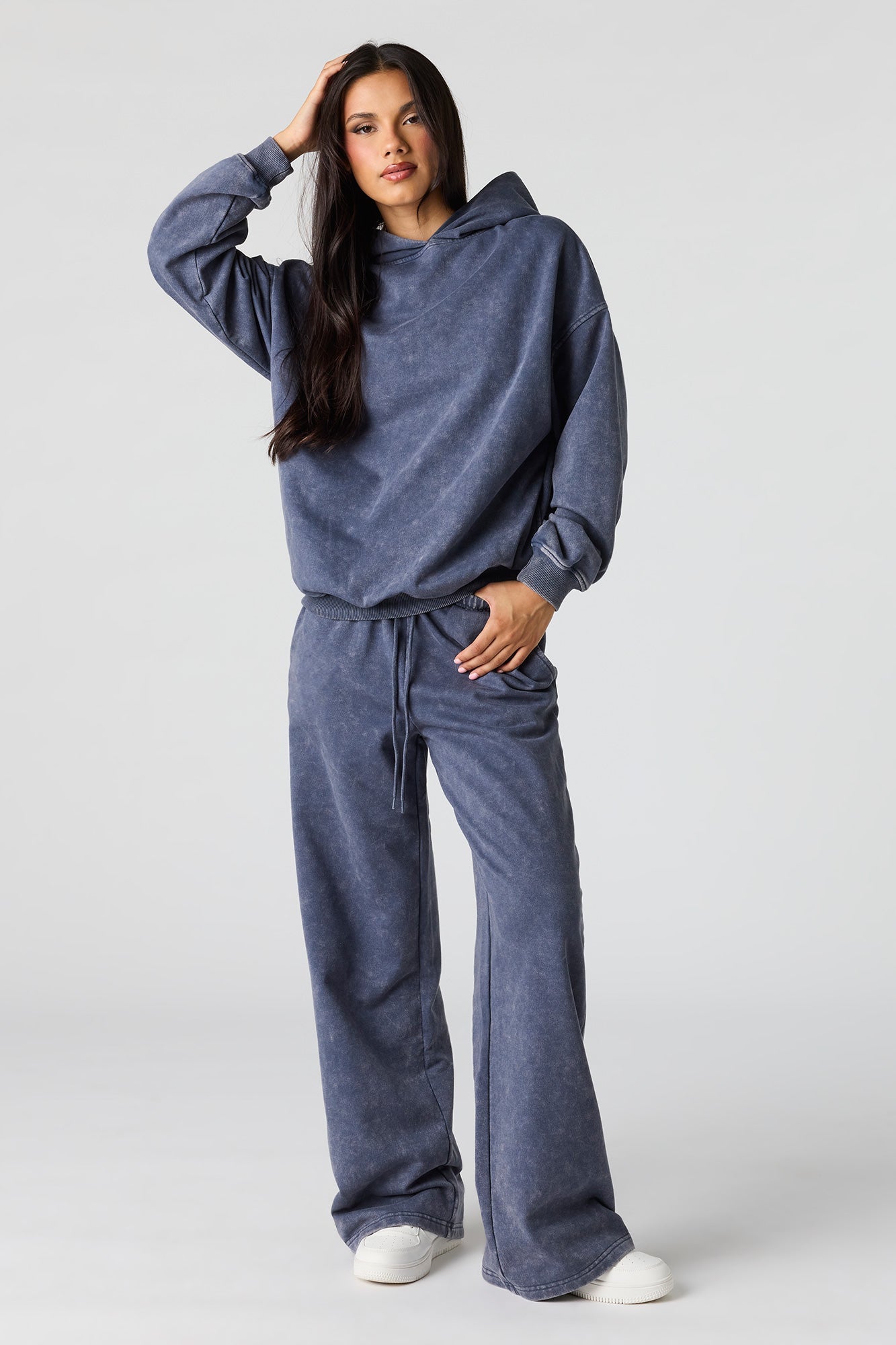 Luxe Fleece Washed Wide Leg Sweatpant