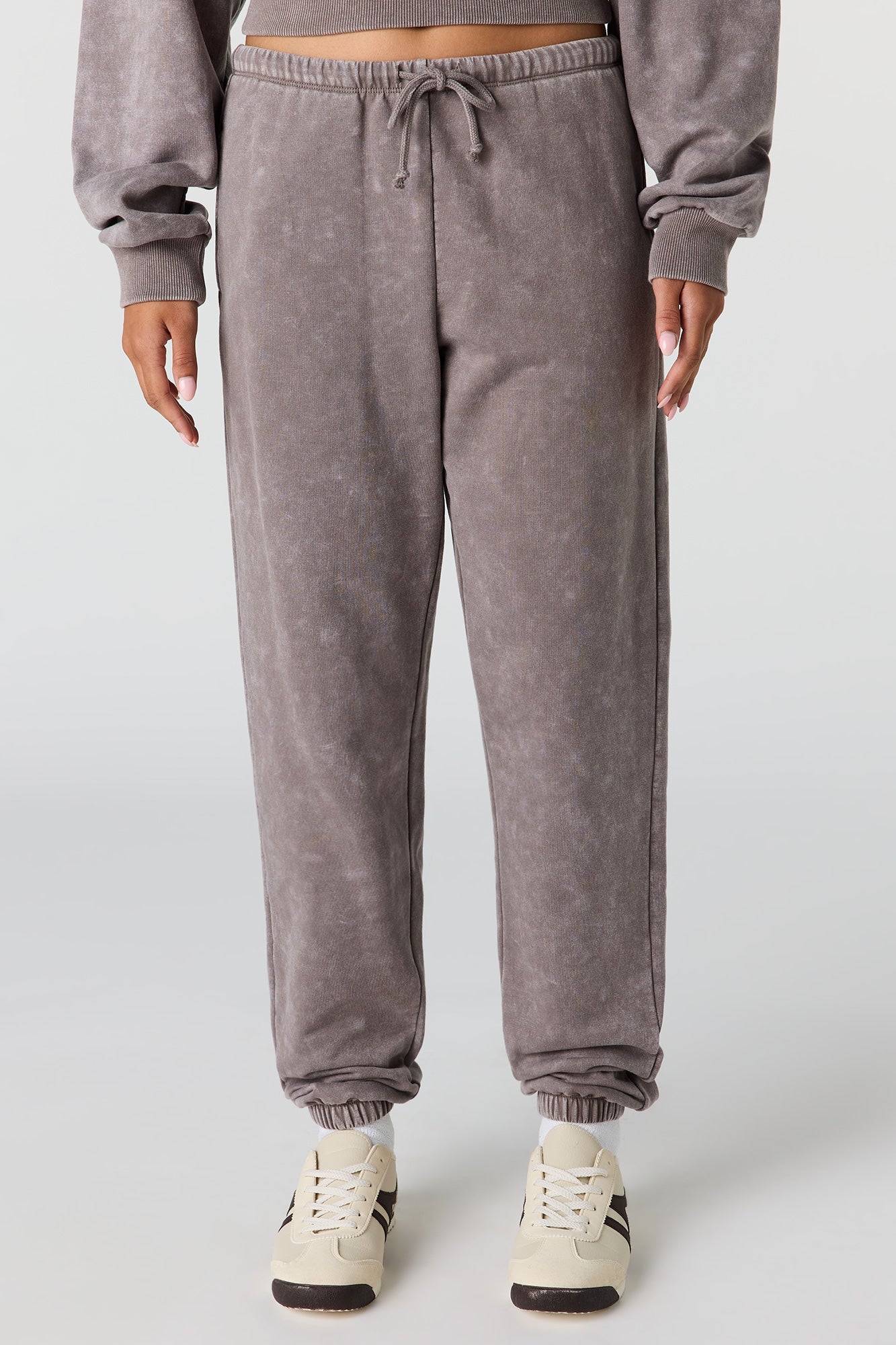 Luxe Fleece Washed Low Rise Jogger