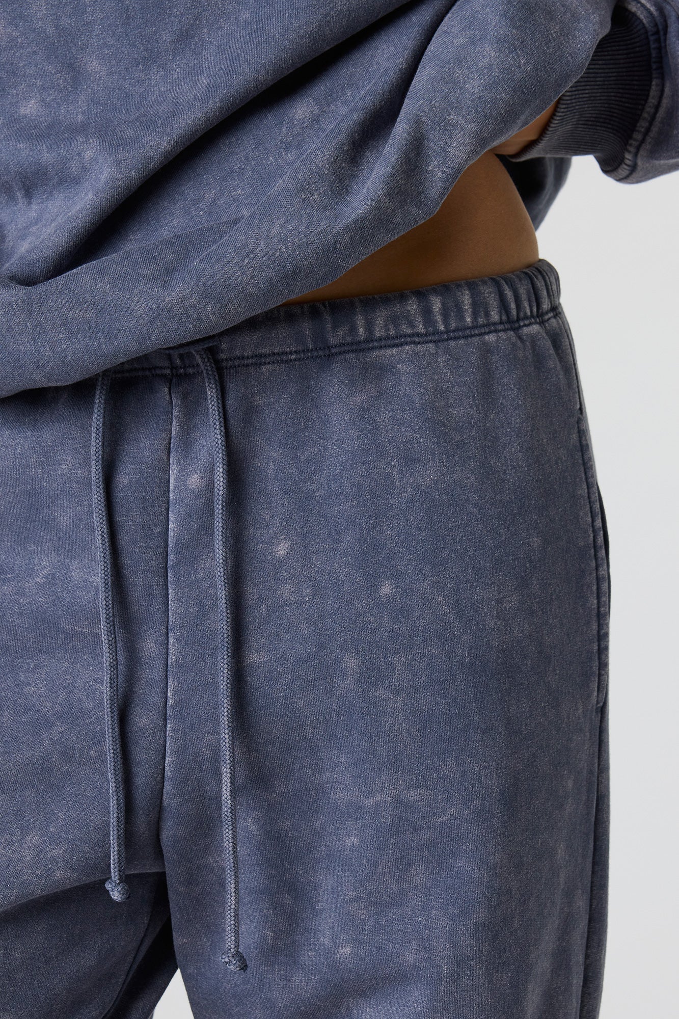 Luxe Fleece Washed Low-Rise Jogger