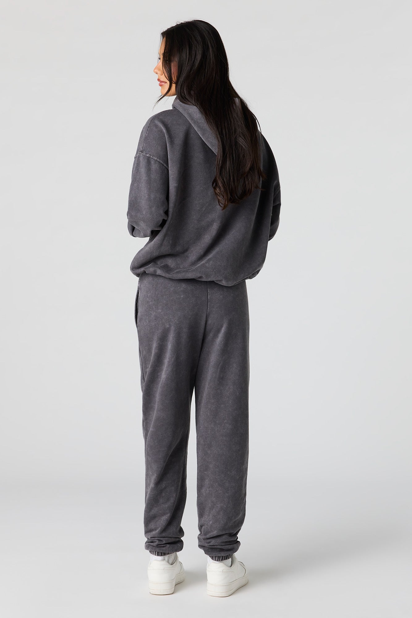Luxe Fleece Washed Low-Rise Jogger