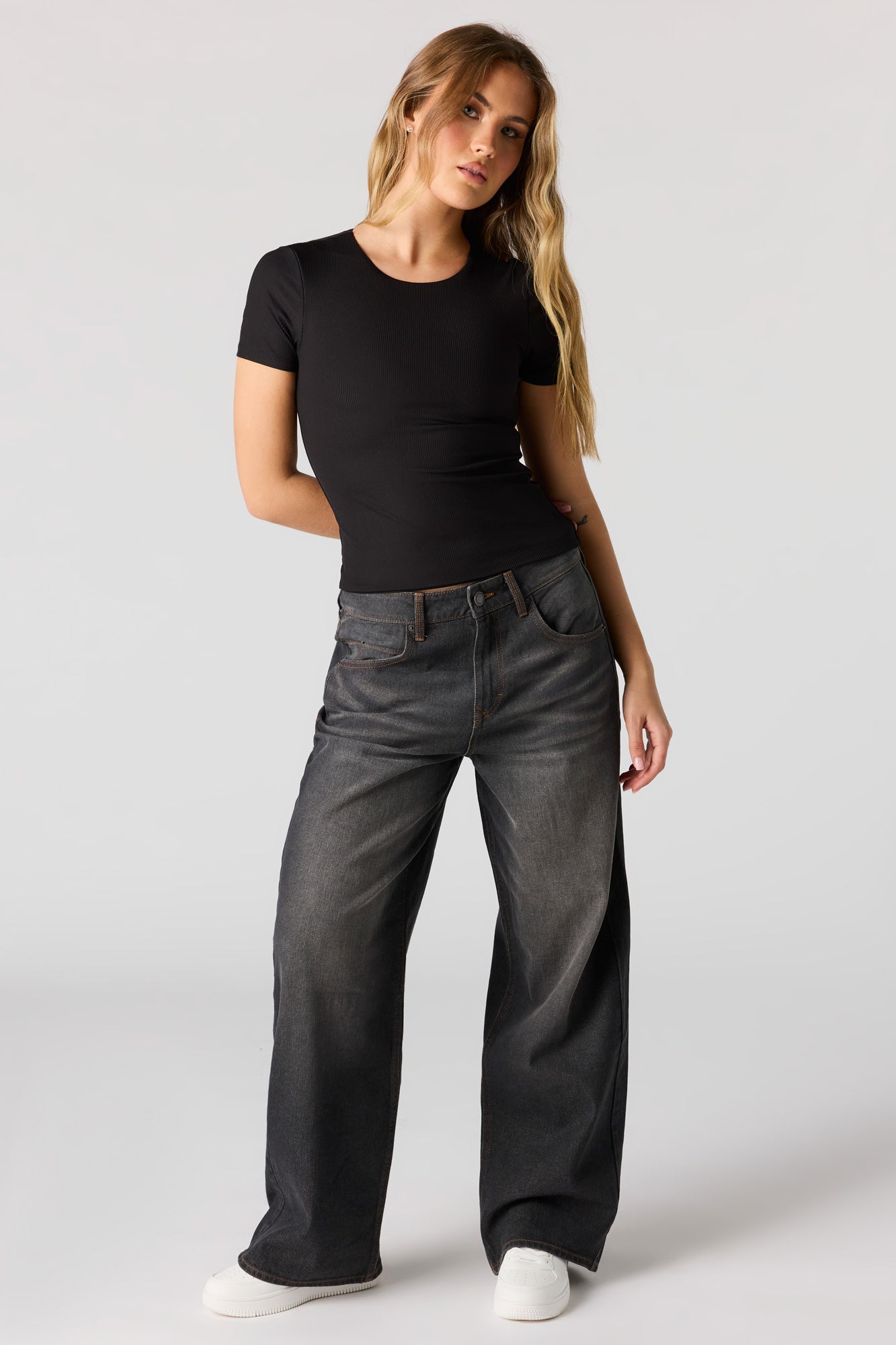 Contour Ribbed Short Sleeve Top