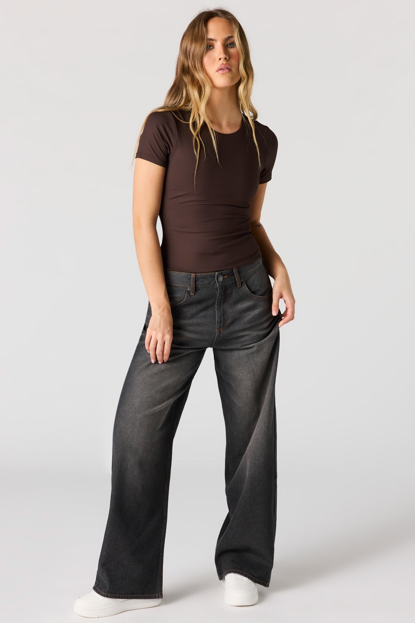 Contour Ribbed Short Sleeve Top