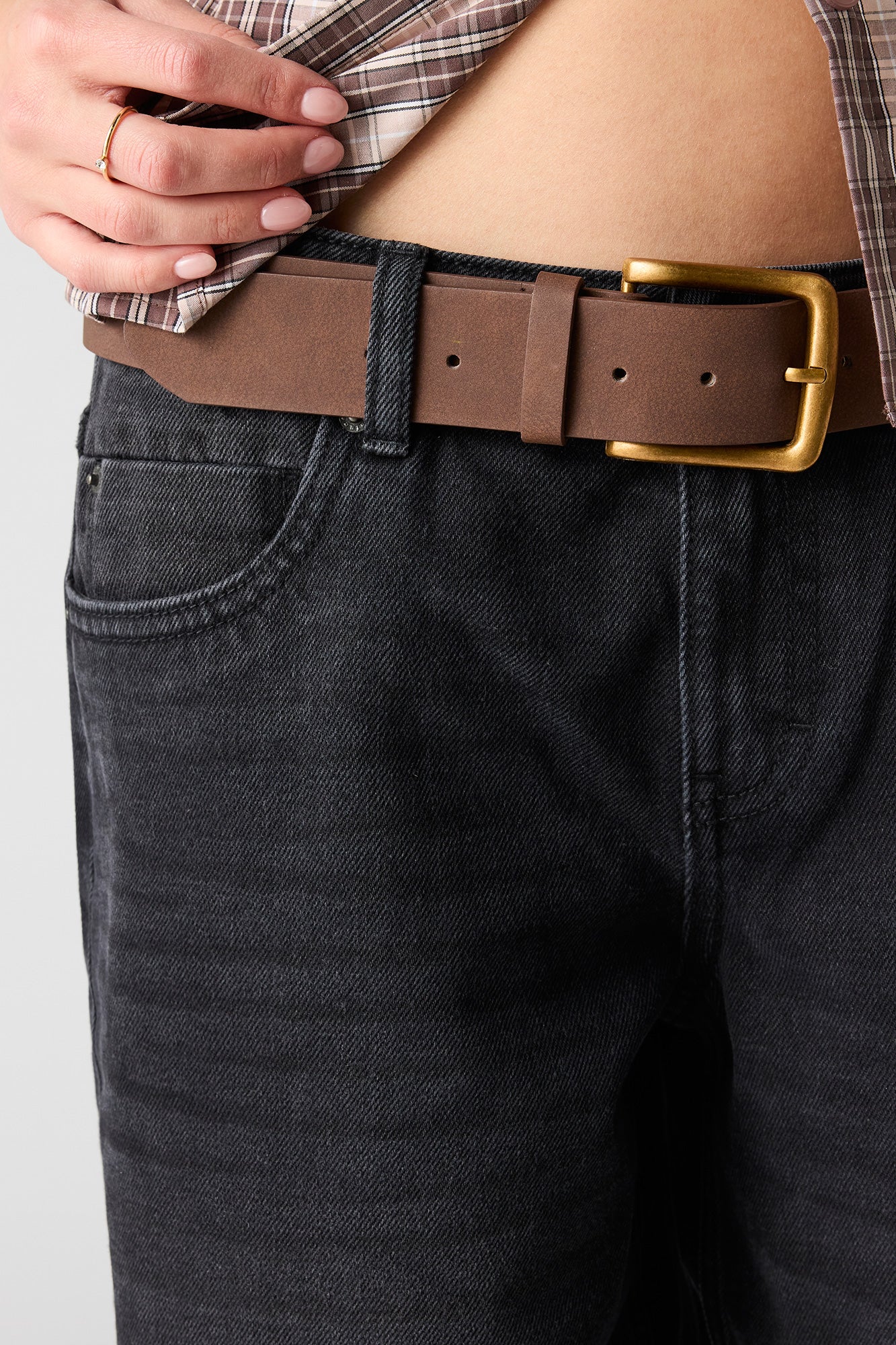 London Low-Rise Super Baggy Belted Jean