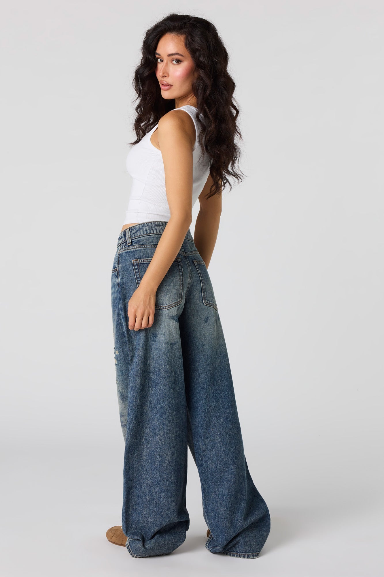 Low Rise Ripped Super Baggy Jean
