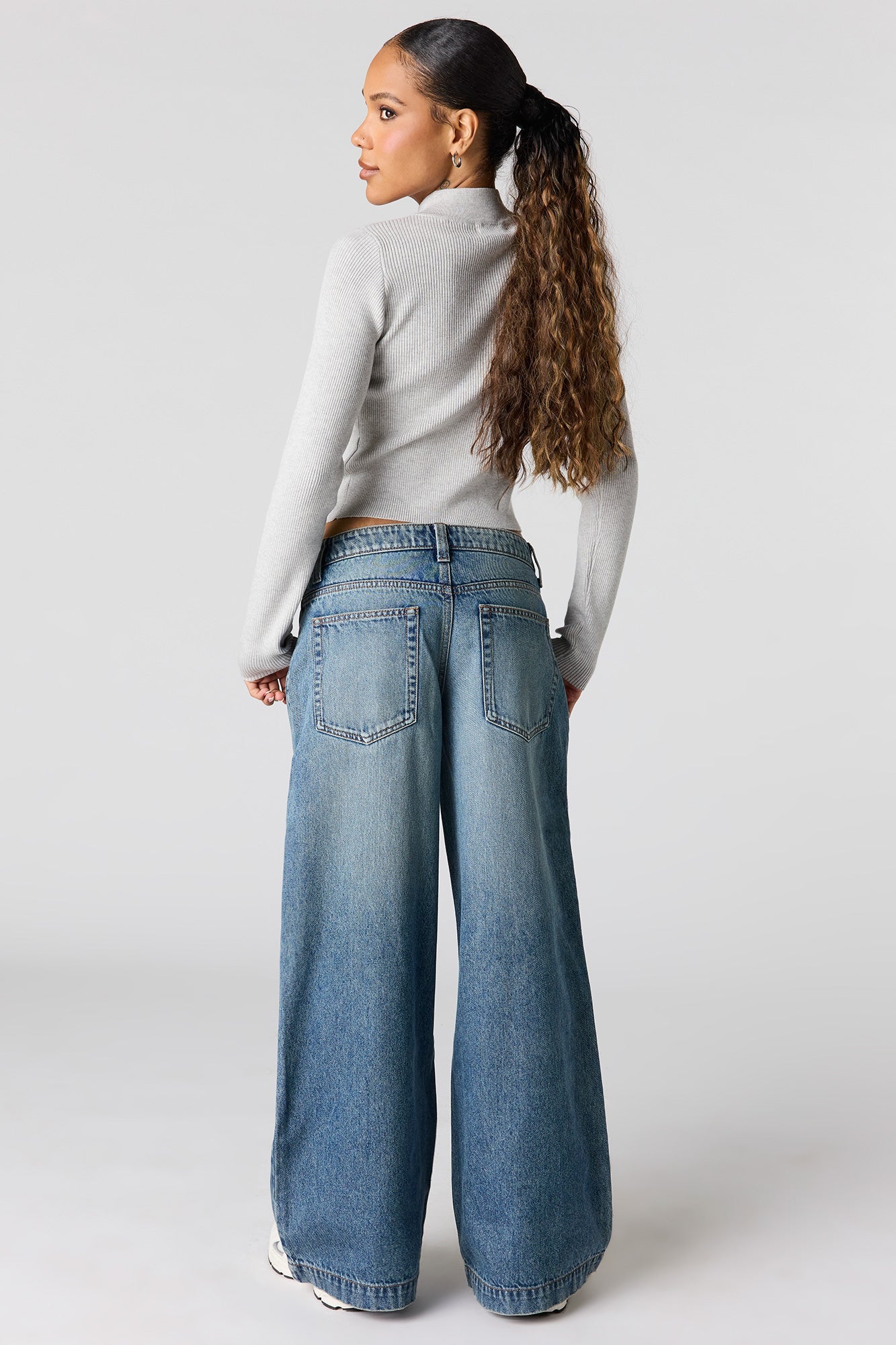 Low Rise Ultra Baggy Jean