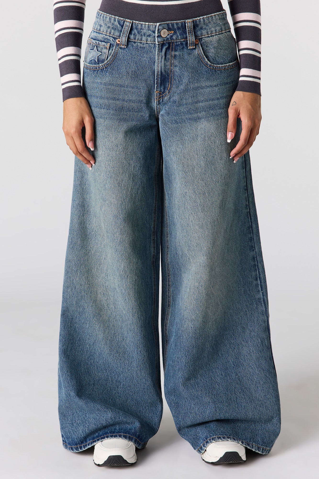 Low Rise Embossed Superwide Leg Jean