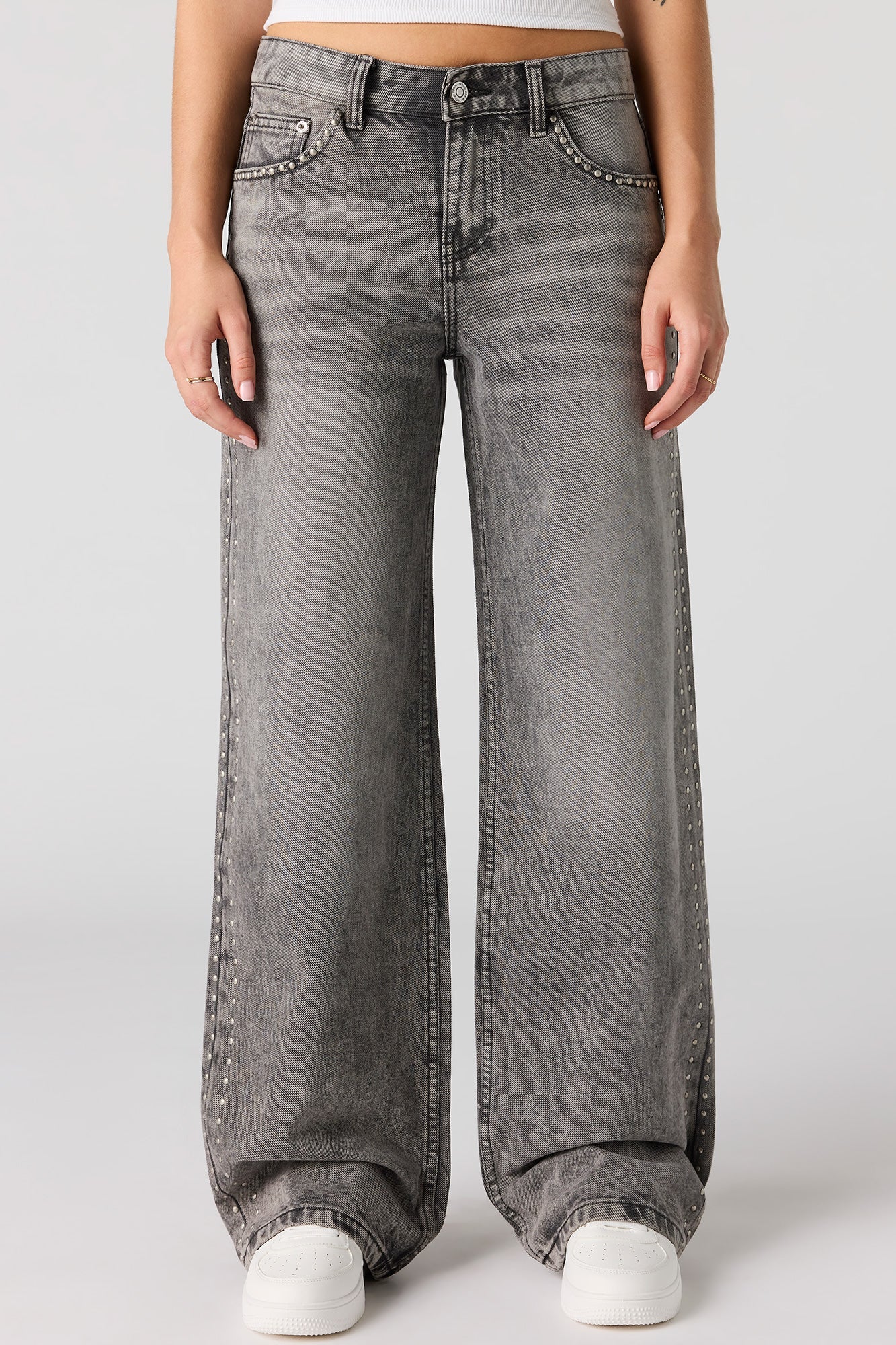 Brooklyn Low Rise Studded Baggy Jean