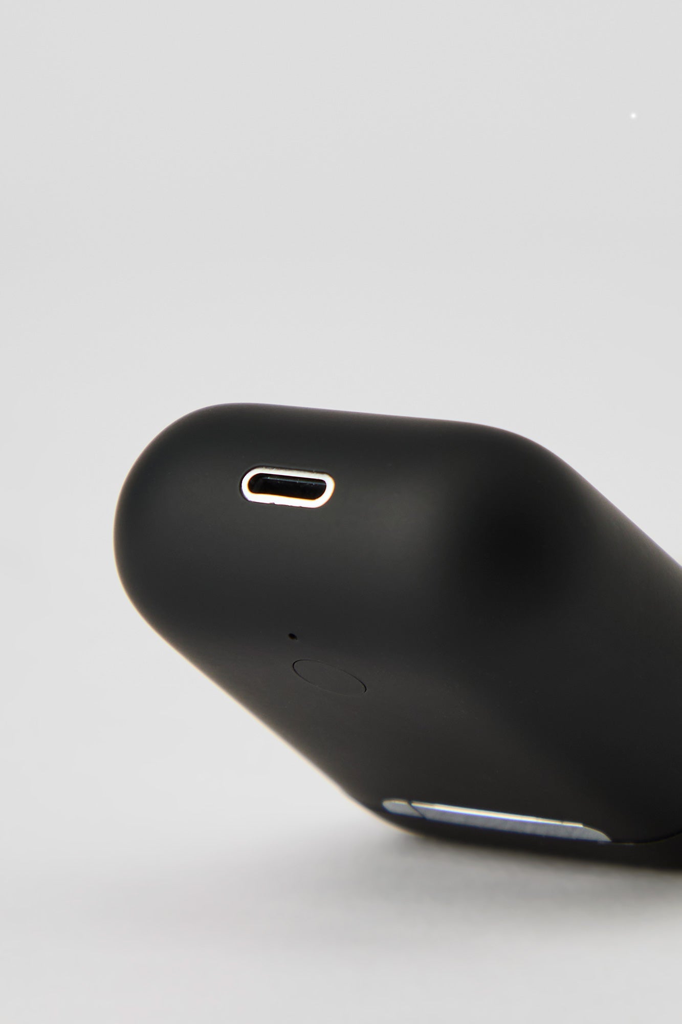 Wireless Bluetooth Earbuds & Charging Case