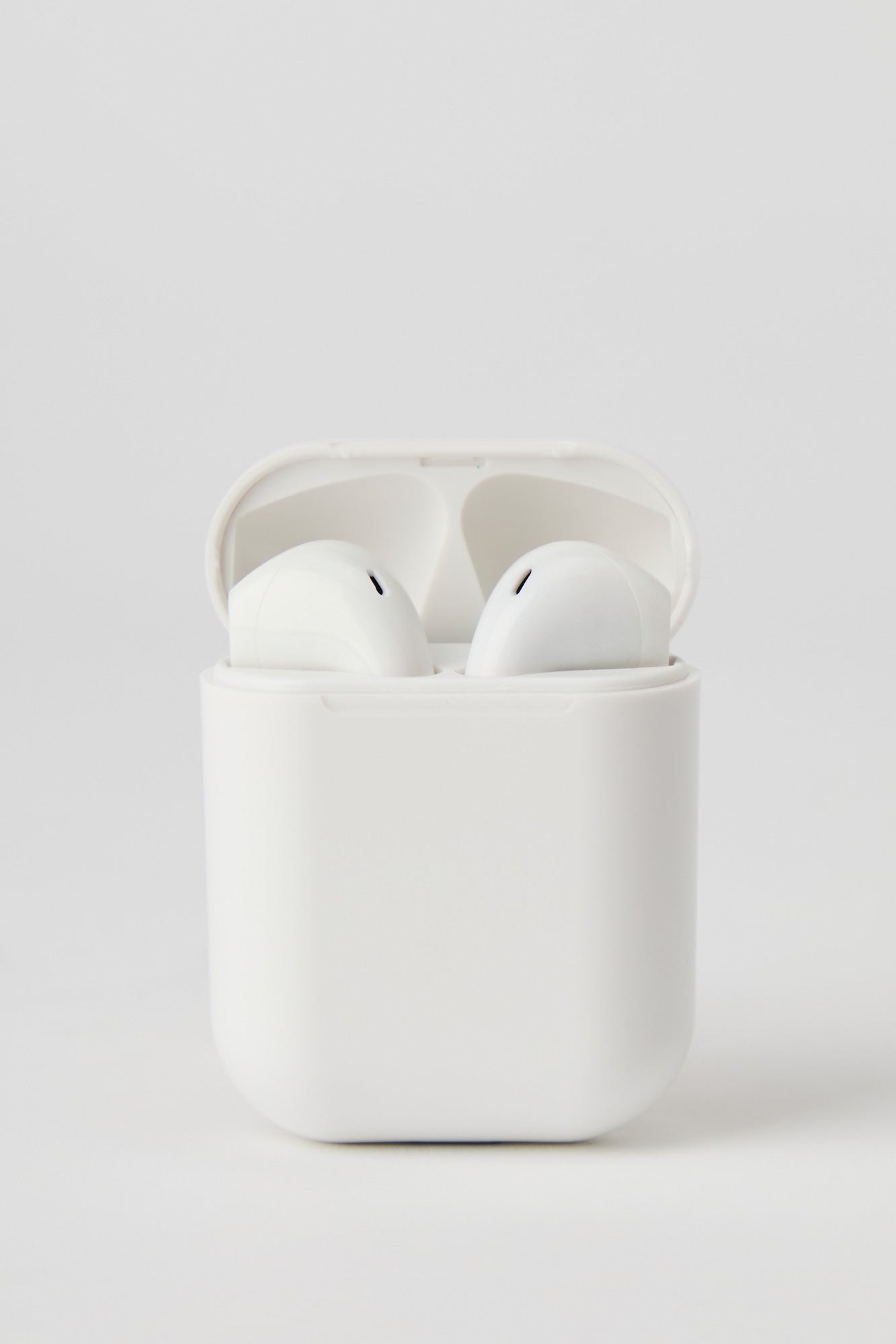 Wireless Bluetooth Earbuds & Charging Case