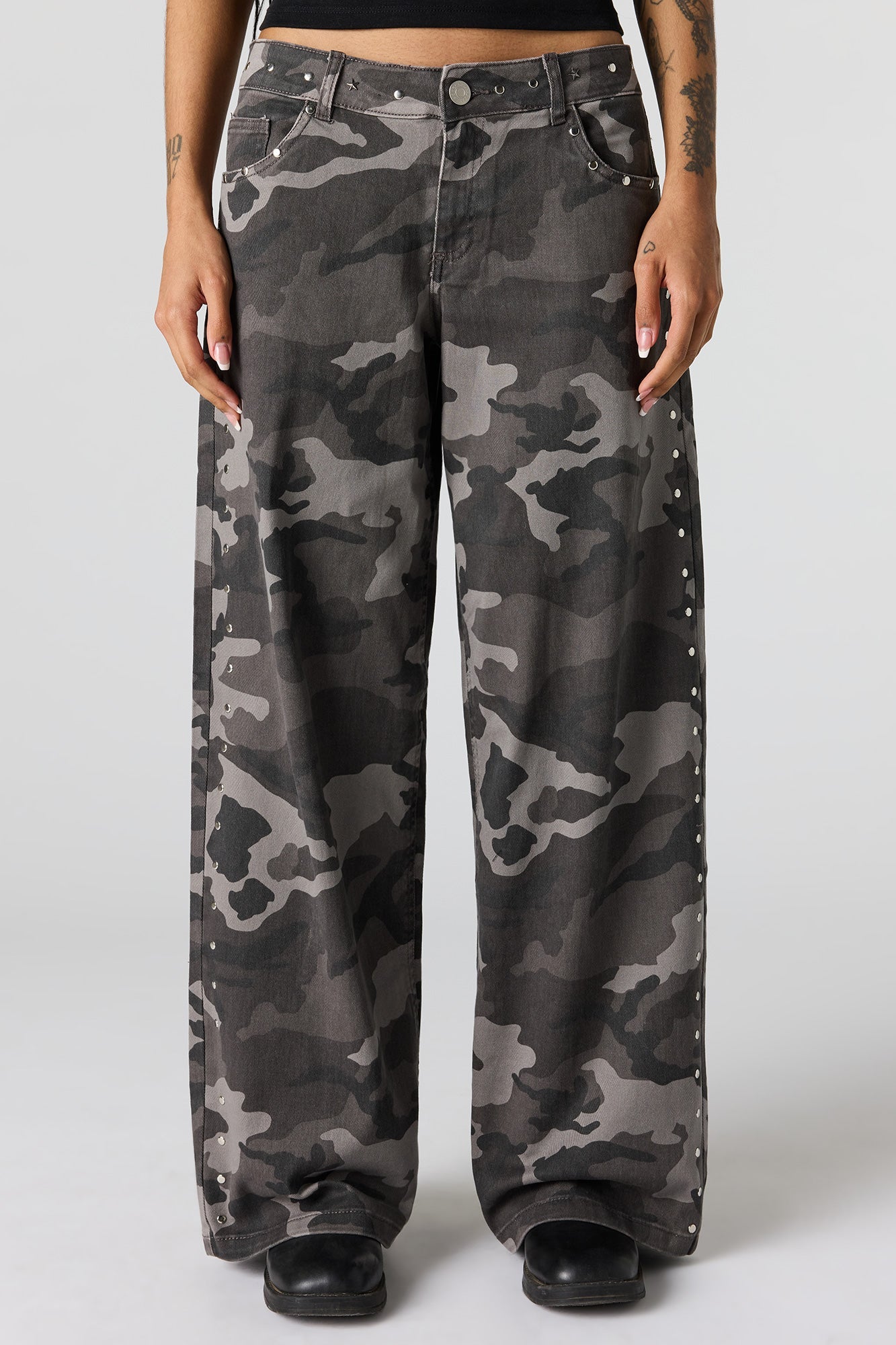 Studded Baggy Pant