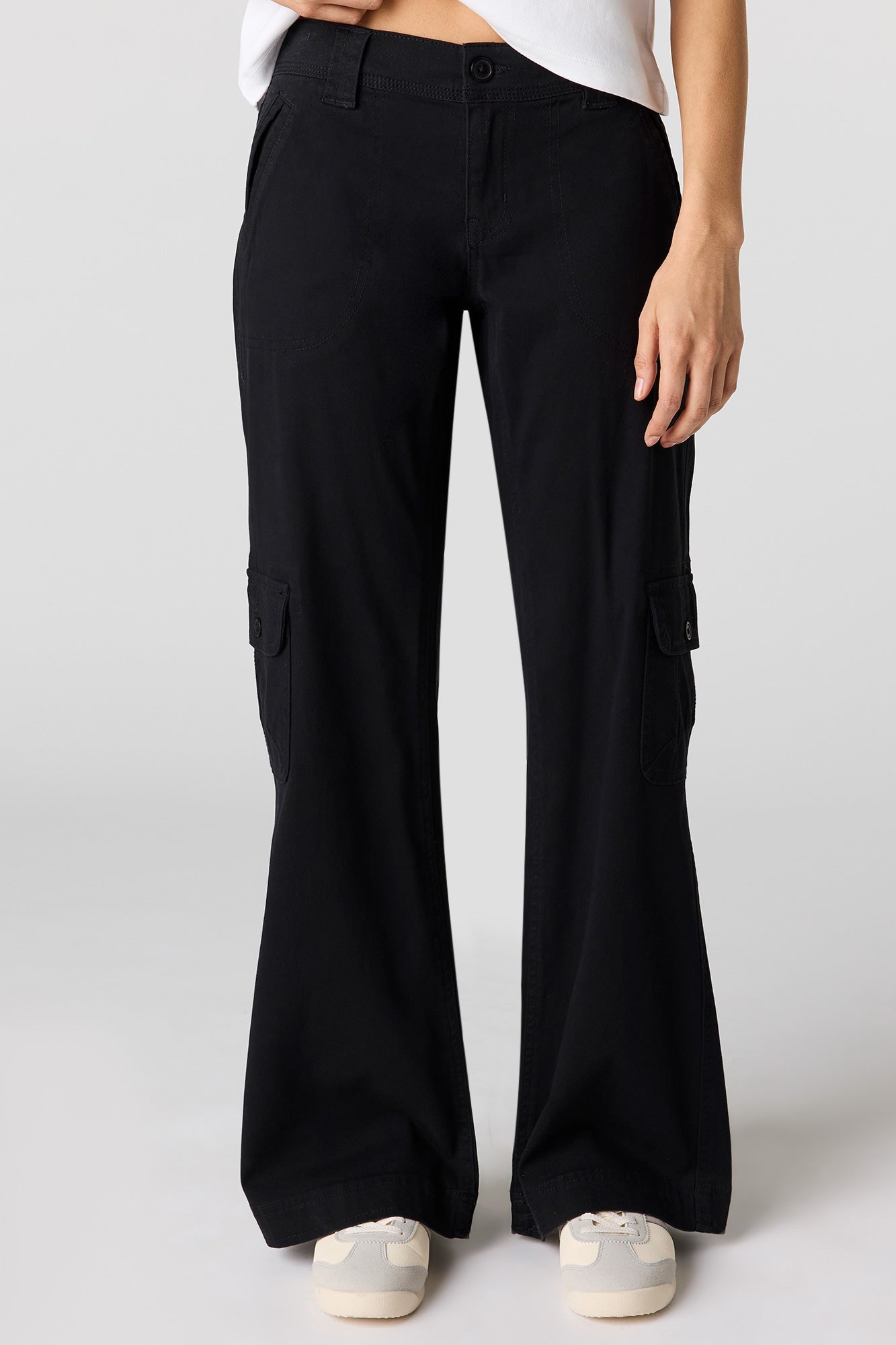 Bootcut Cargo Pant