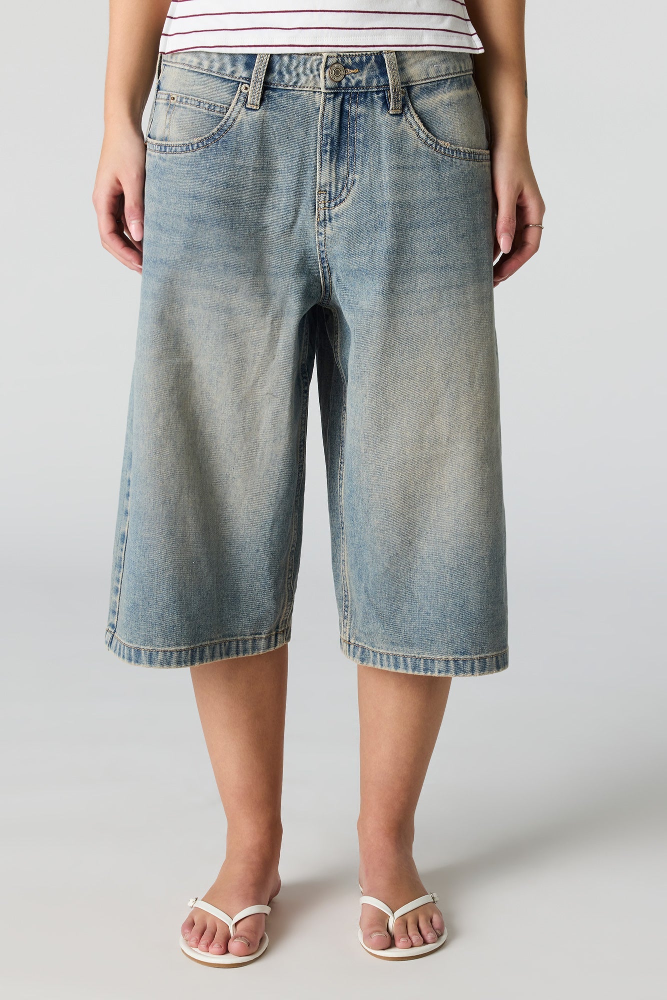 Low Rise Jort 16"