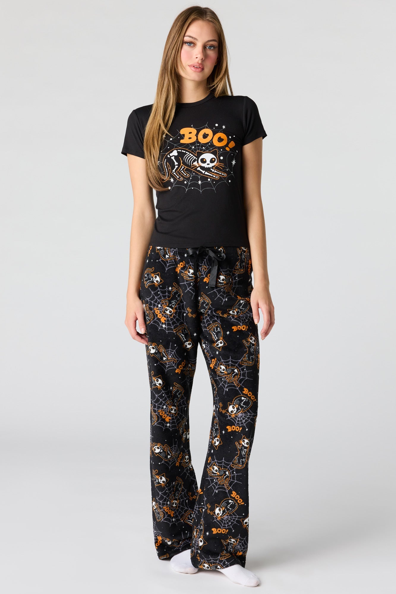 Halloween Graphic T-Shirt & Plush Pant Pajama Set