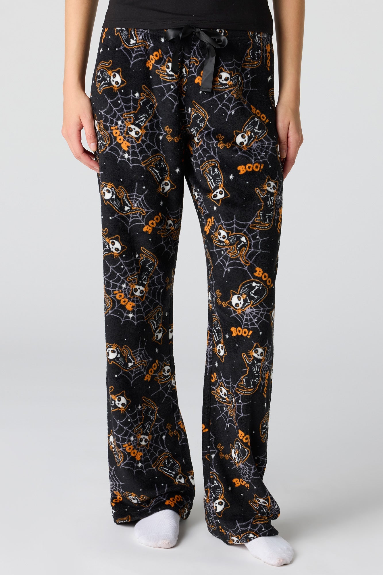 Halloween Graphic T-Shirt & Plush Pant Pajama Set