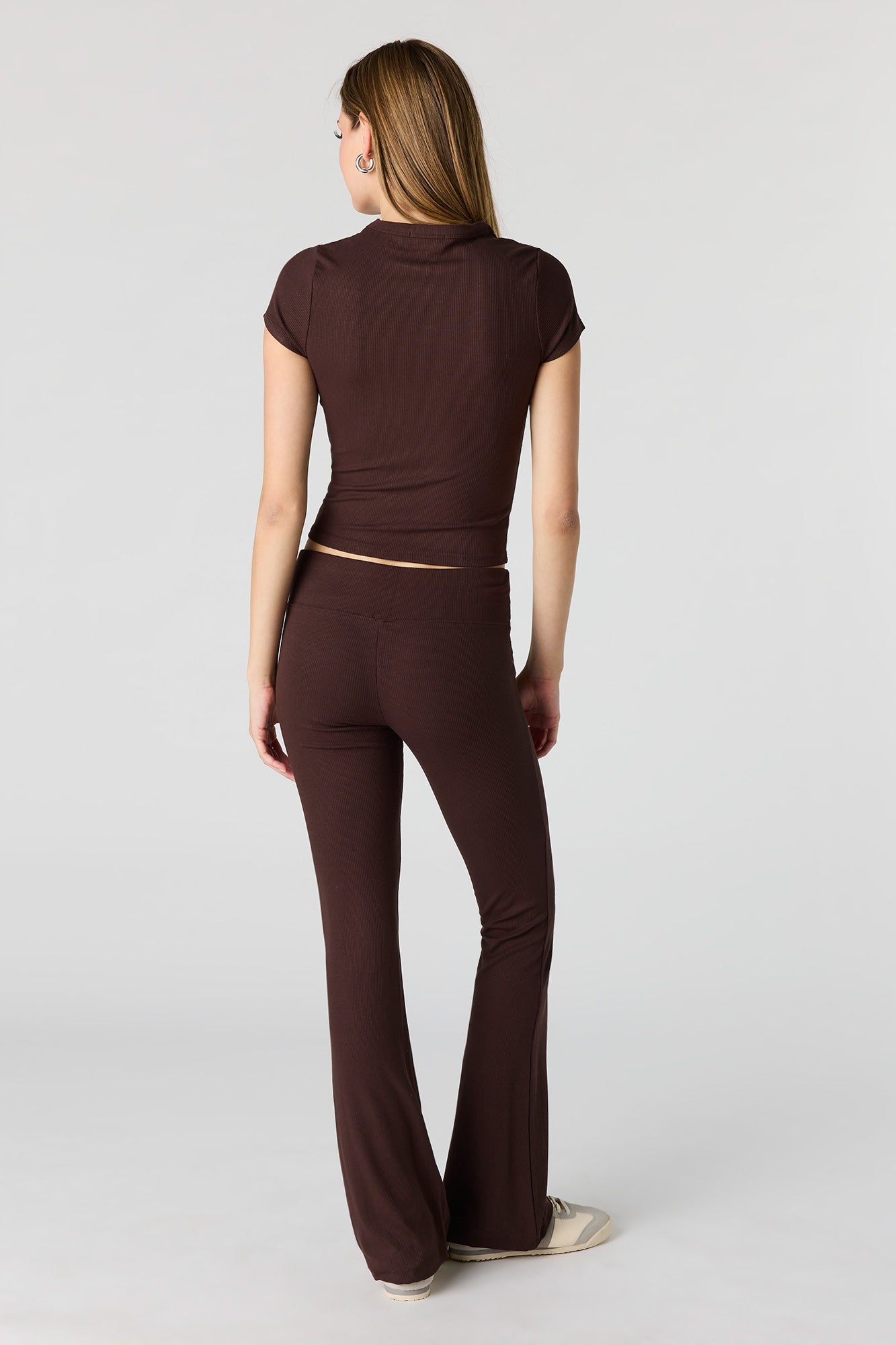 Soft Ribbed Flare Pant
