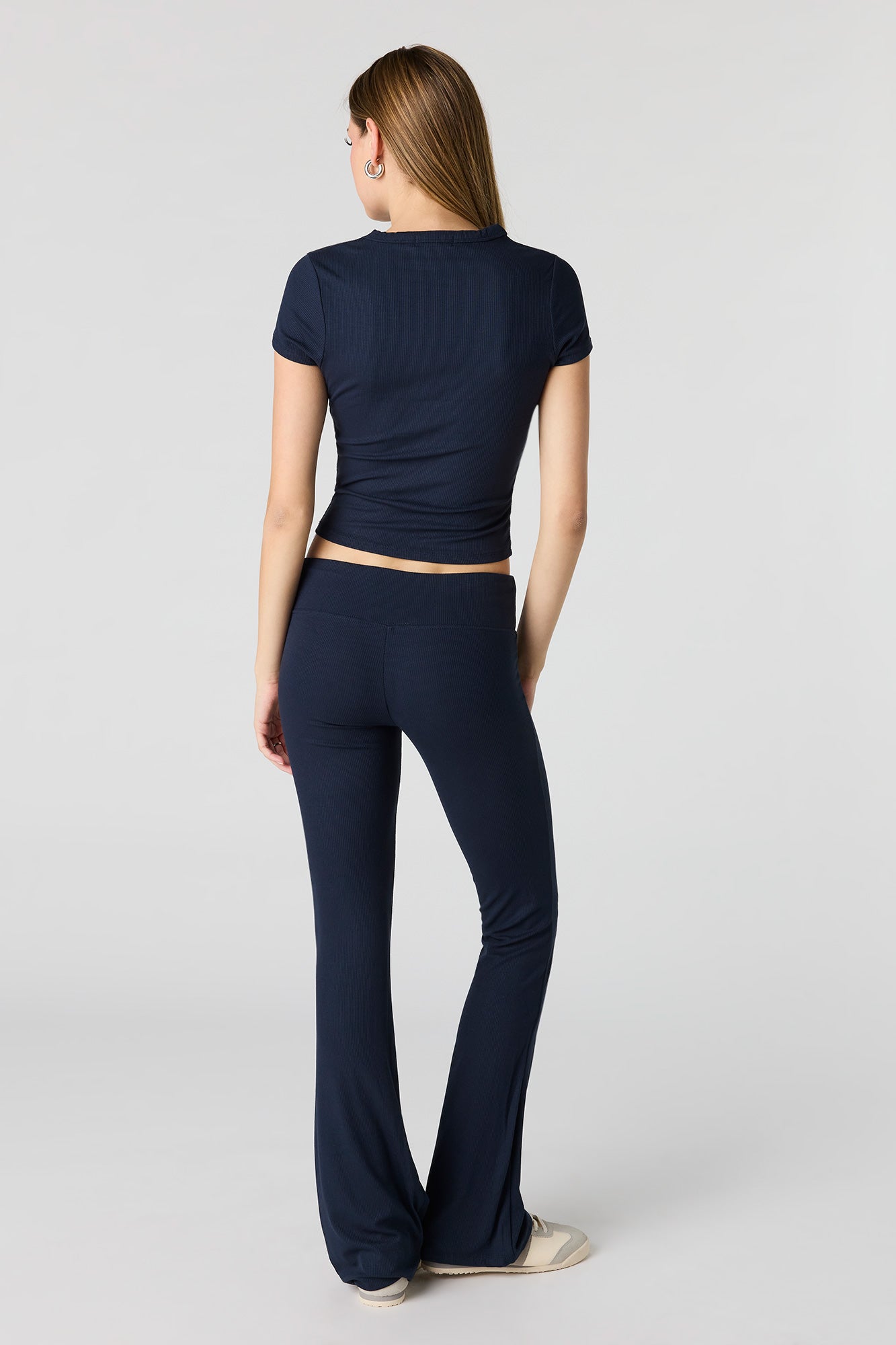 Soft Ribbed Flare Pant