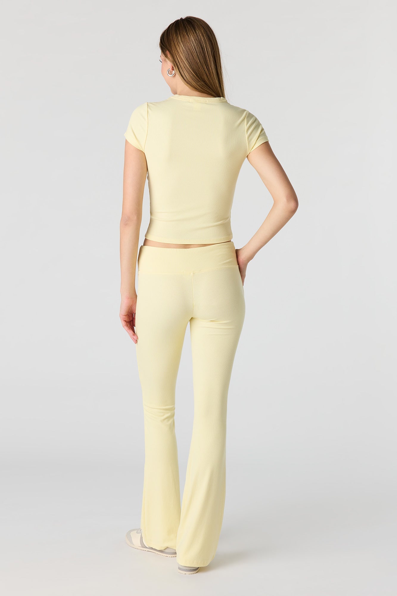 Soft Ribbed Flare Pant