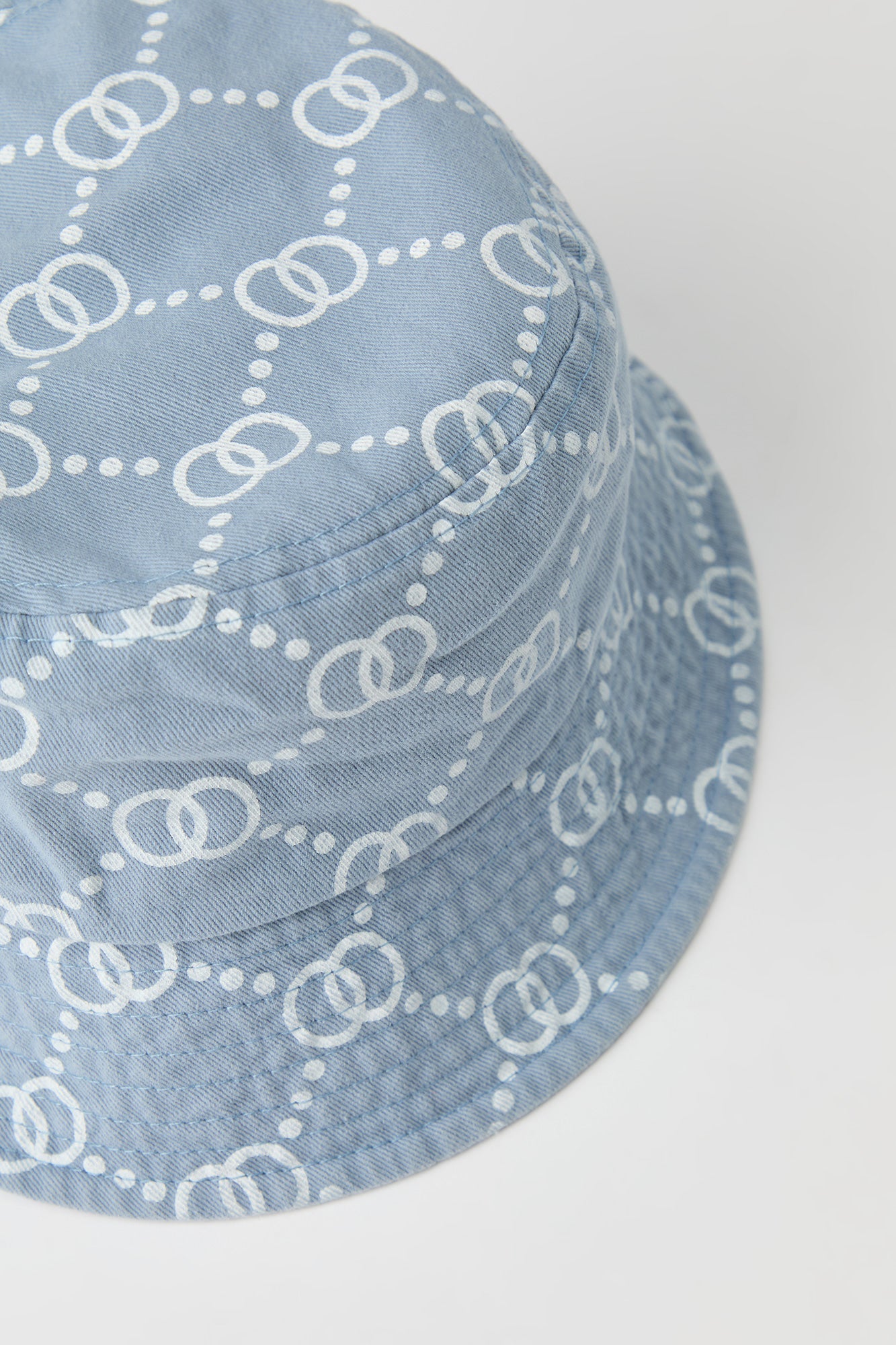 Status Printed Bucket Hat