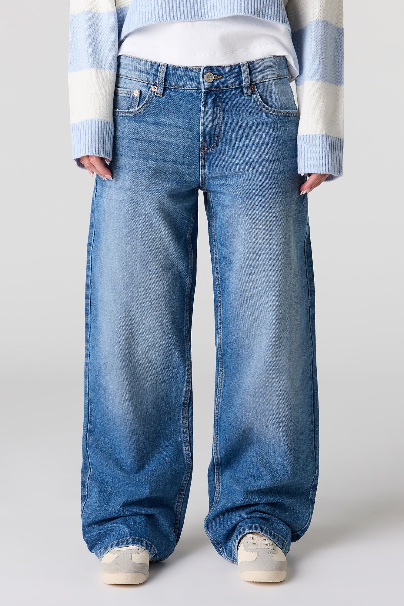 Brooklyn Low Rise Baggy Dark Jean