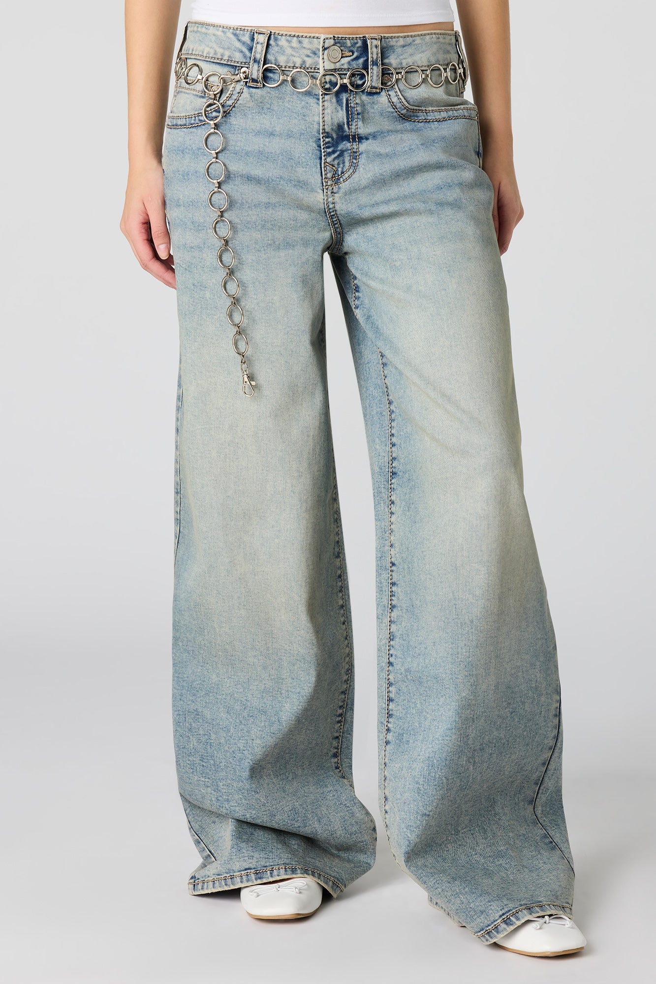 Soho Stretch Mid Rise Super Baggy Vintage Medium Jean